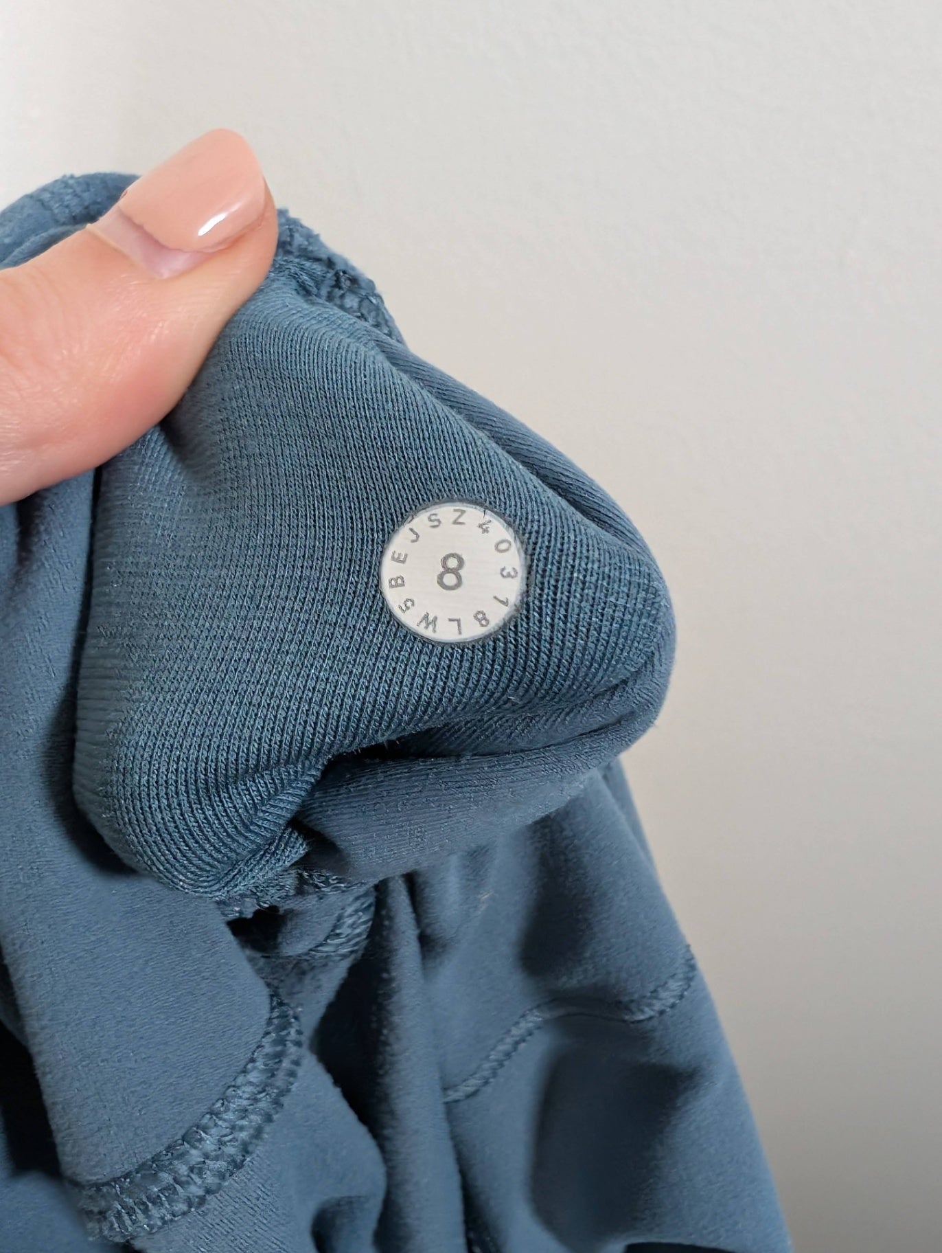 Lululemon blue leggings - SZ 8 (pilling)