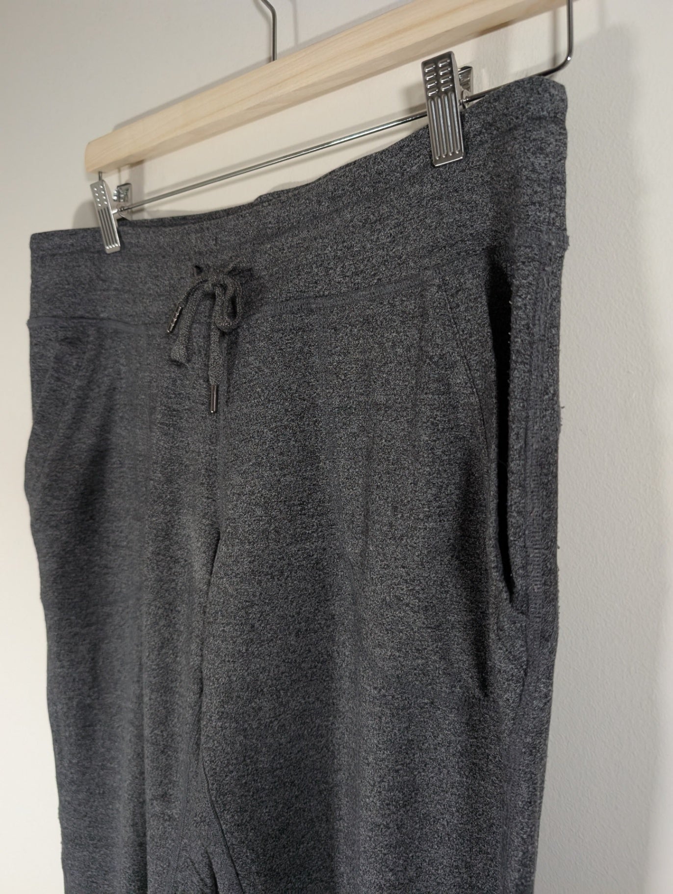 Mondetta joggers - Medium