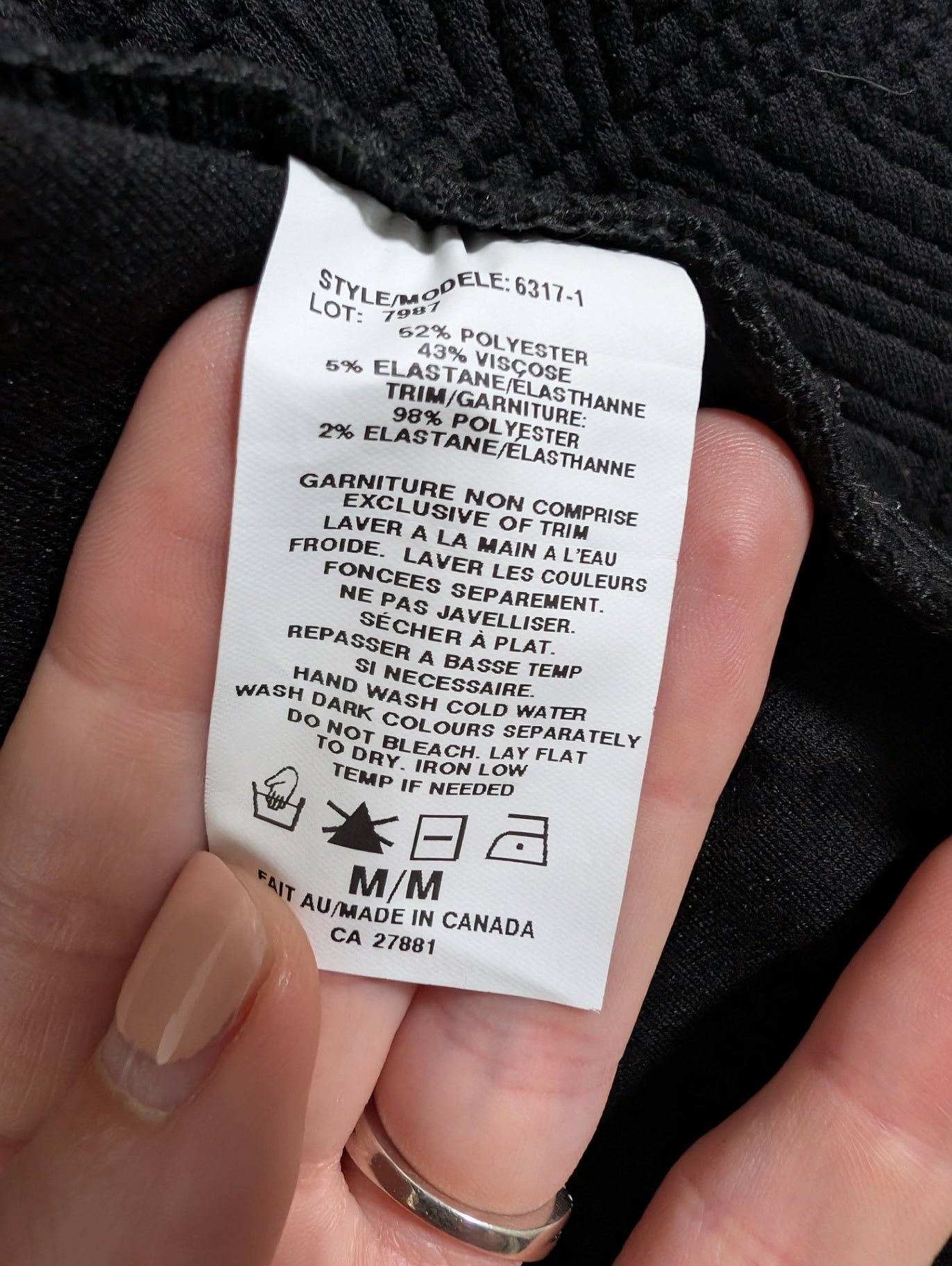 Mr. Max zip-up - Medium