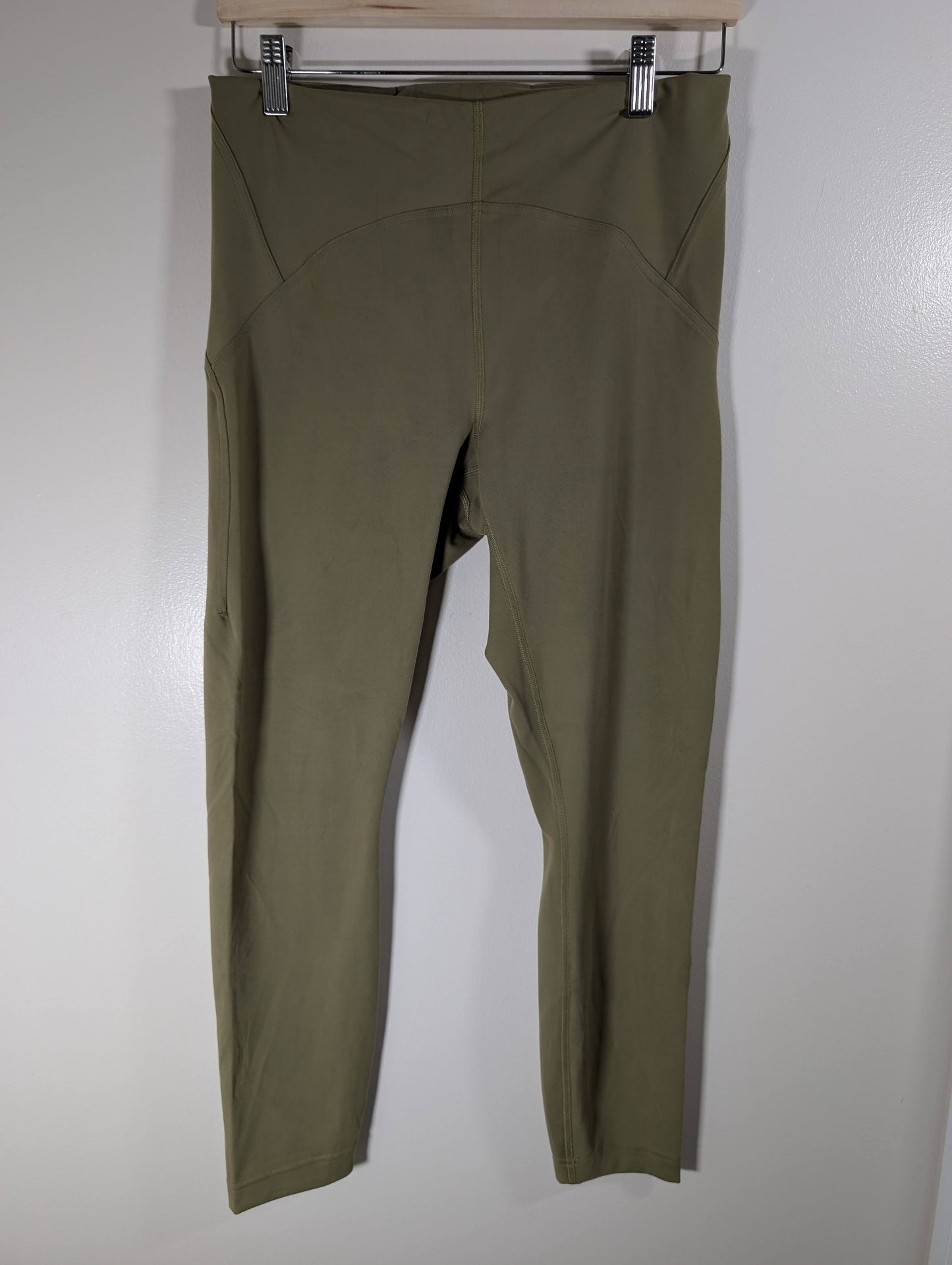 Lululemon green leggings - 10