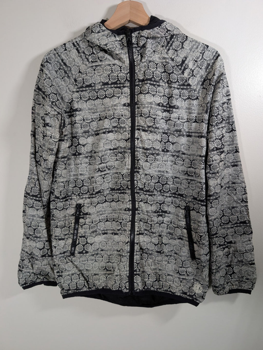 Element light jacket - appears small