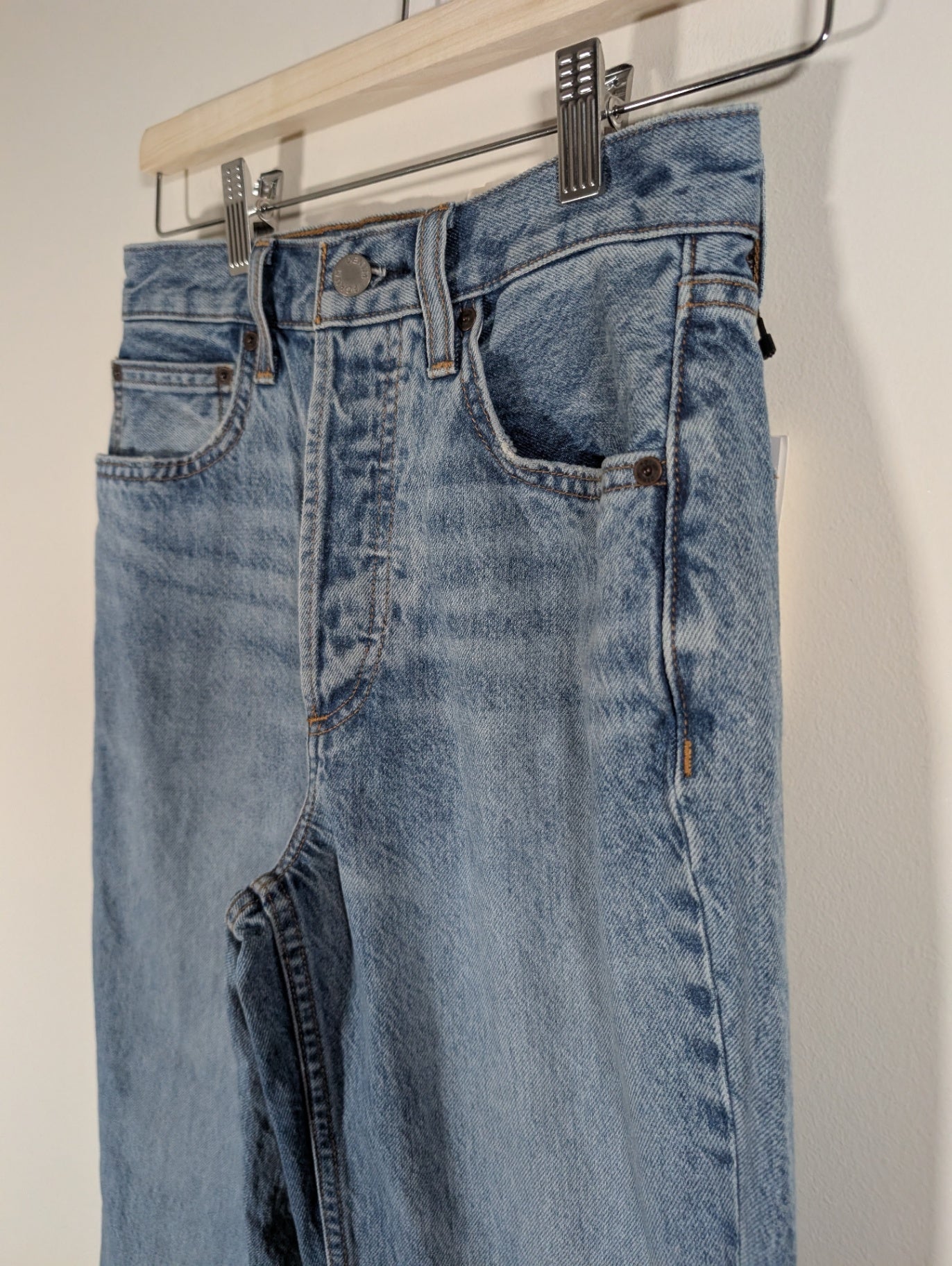 NWT Denim Forum the 90's boyfriend high rise loose - SZ 24