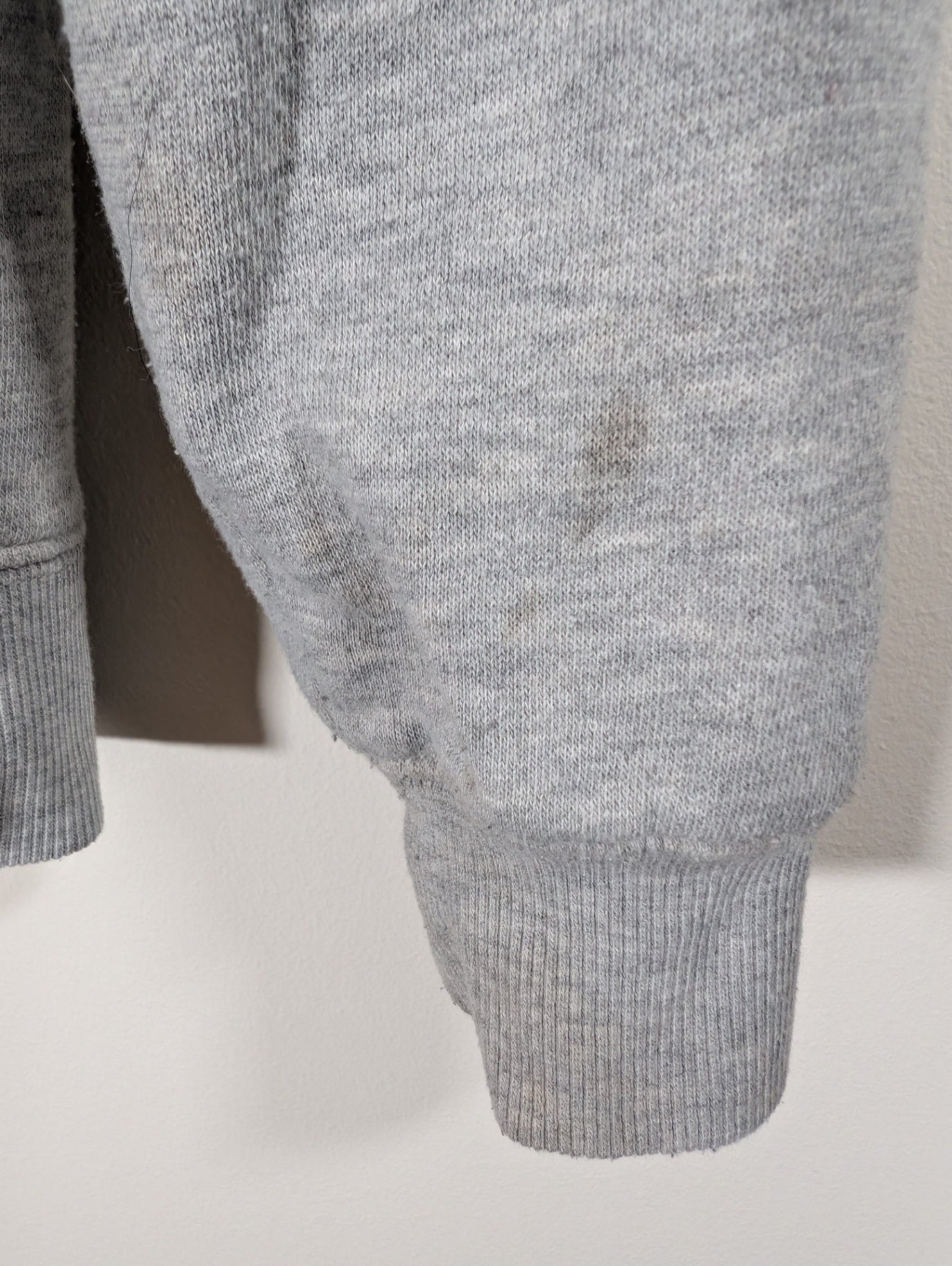 10Tree hoodie - Small (pilling,staining)