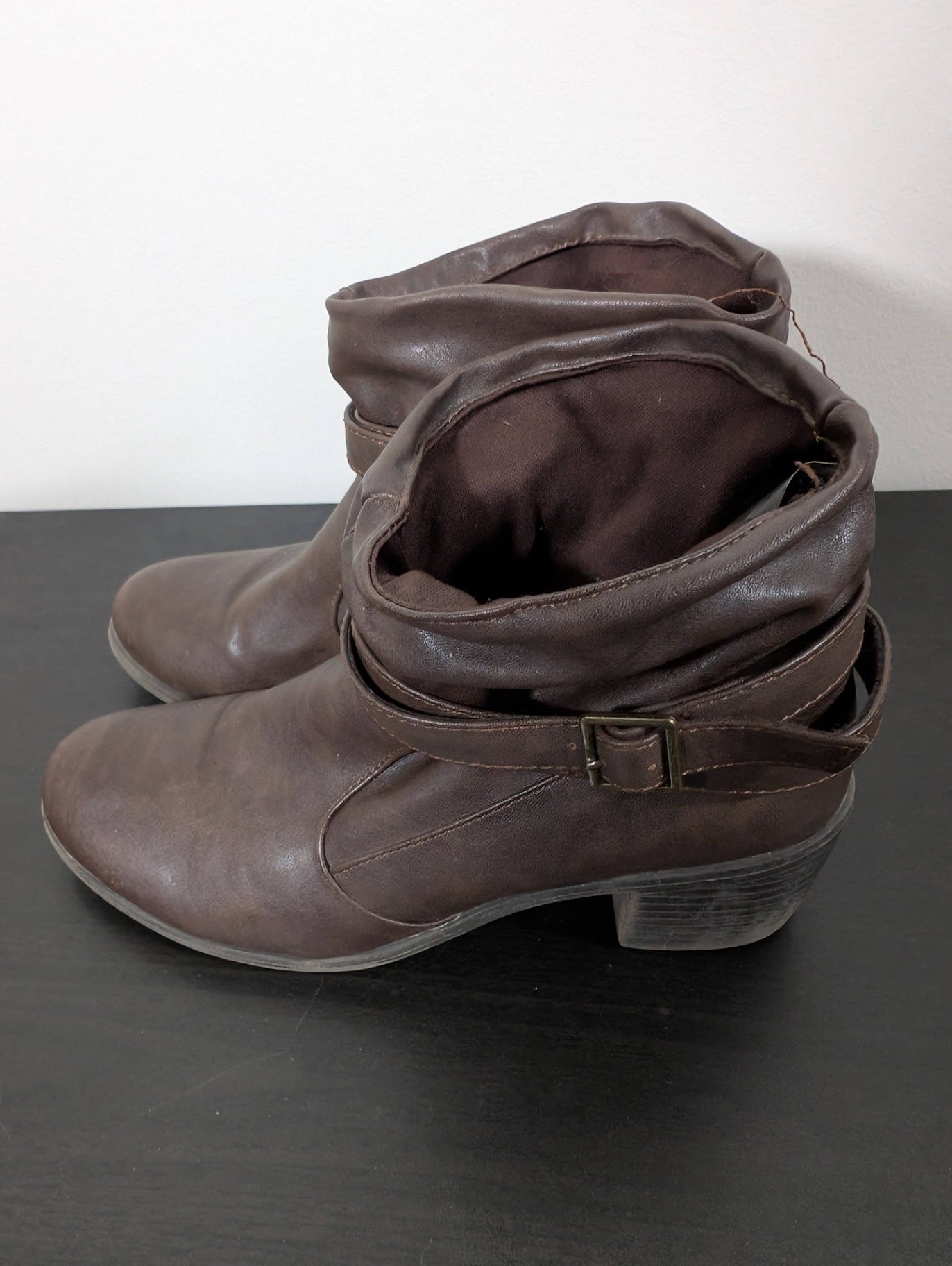 American Eagle brown boots - SZ 7.5