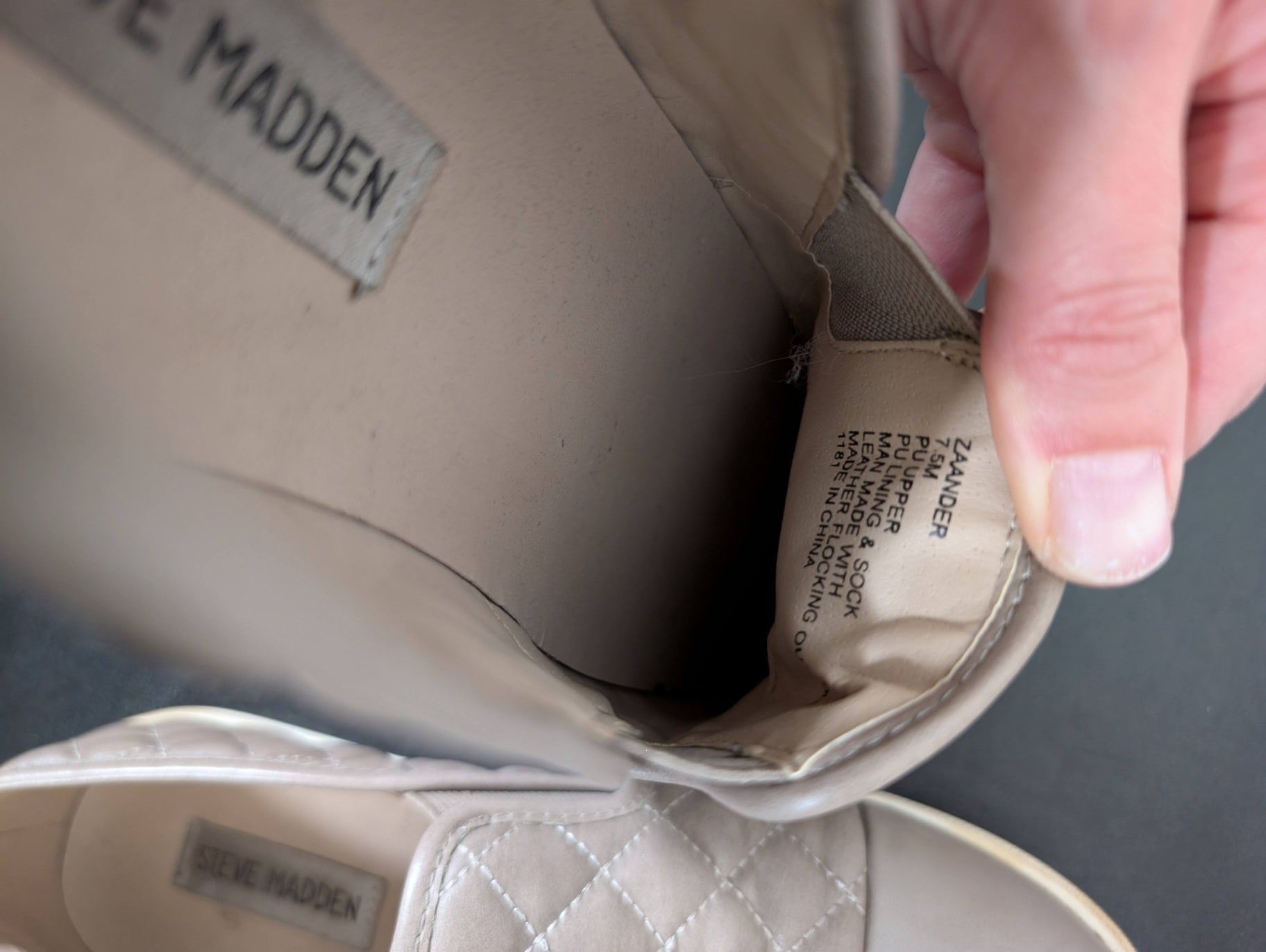 Steve Madden quilted slip on - SZ 7.5M (minor flaw)