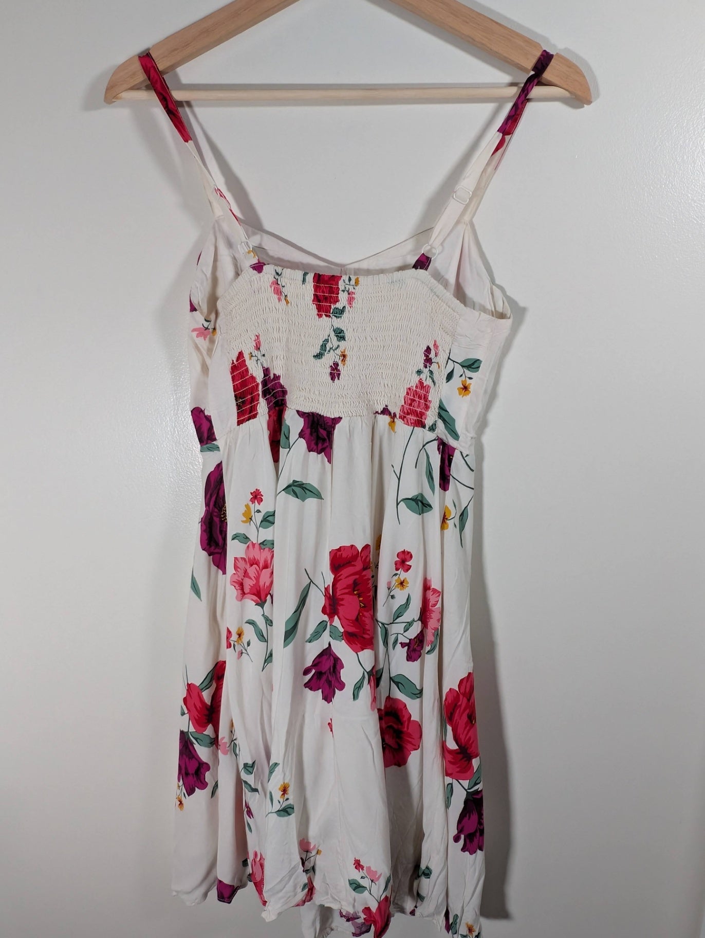 Old Navy floral dress - Small