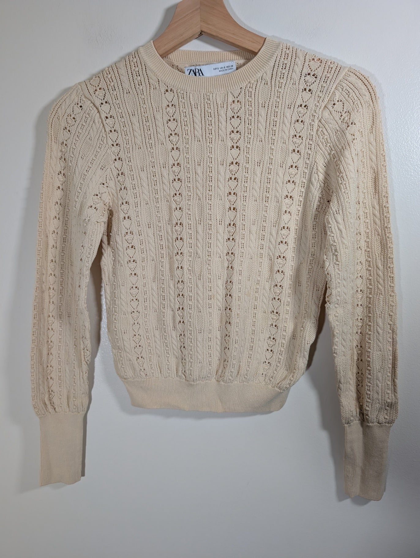 ZARA crochet-style sweater - Small