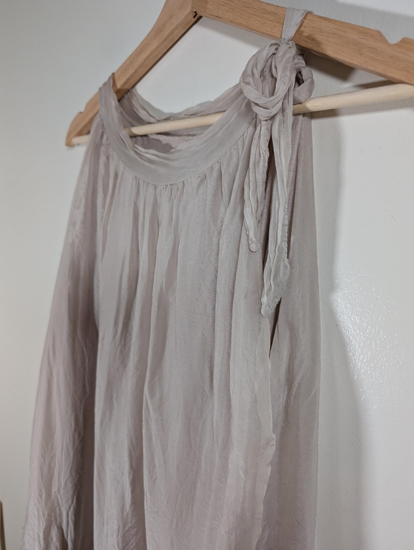 Elena Baldi silk blouse - Small (minor flaw)