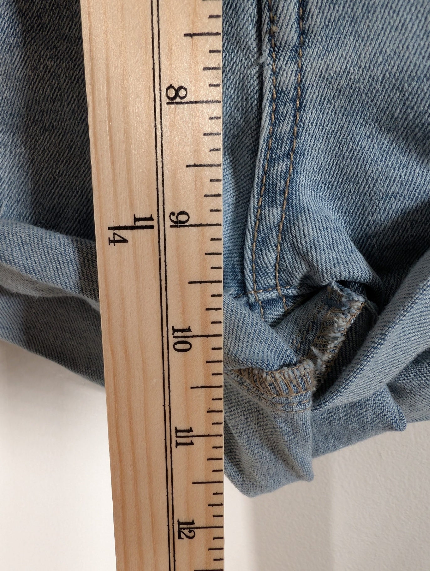 H&M denim shorts - SZ 0