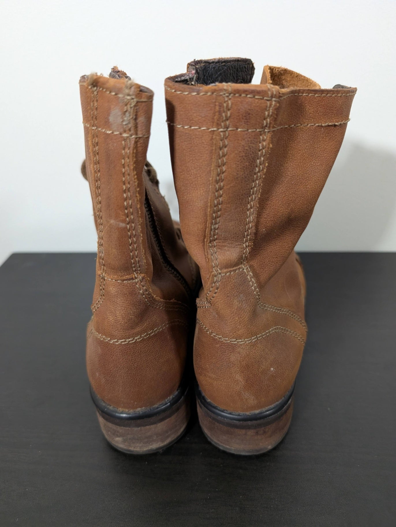 Steve Madden lace up boots - 7.5M