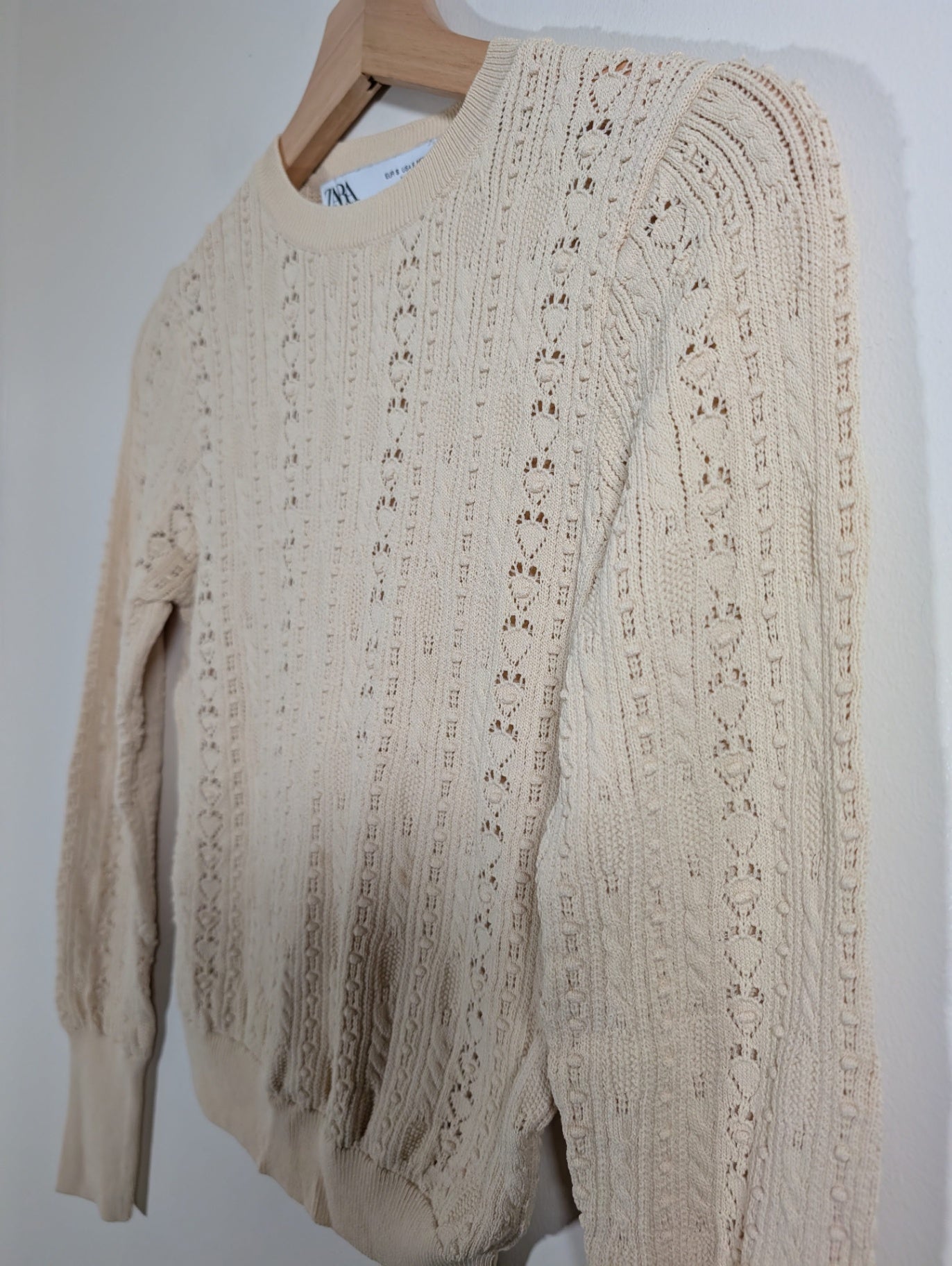 ZARA crochet-style sweater - Small