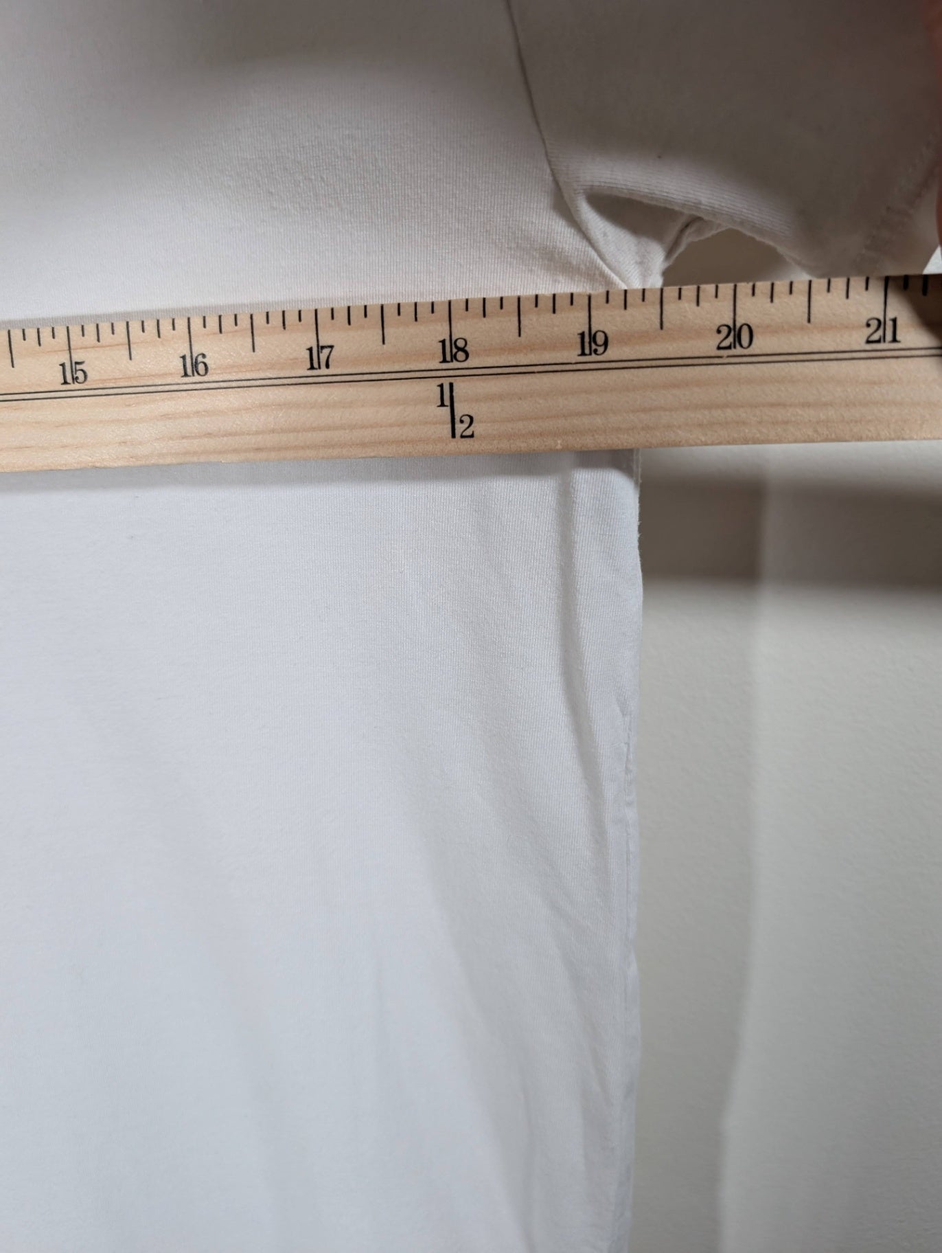 Babaton white t-shirt - Small