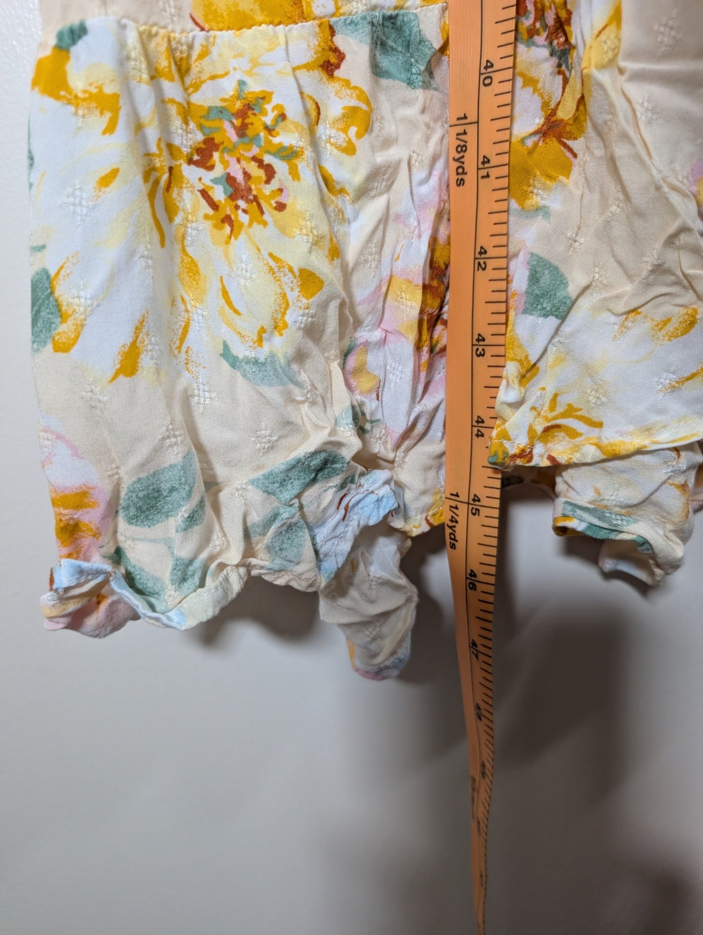 Old Navy floral wrap dress - Medium