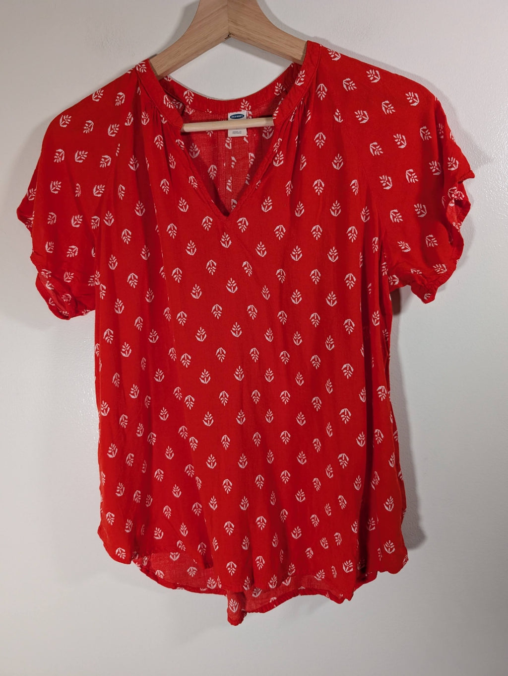 Old Navy red leaf blouse - Small