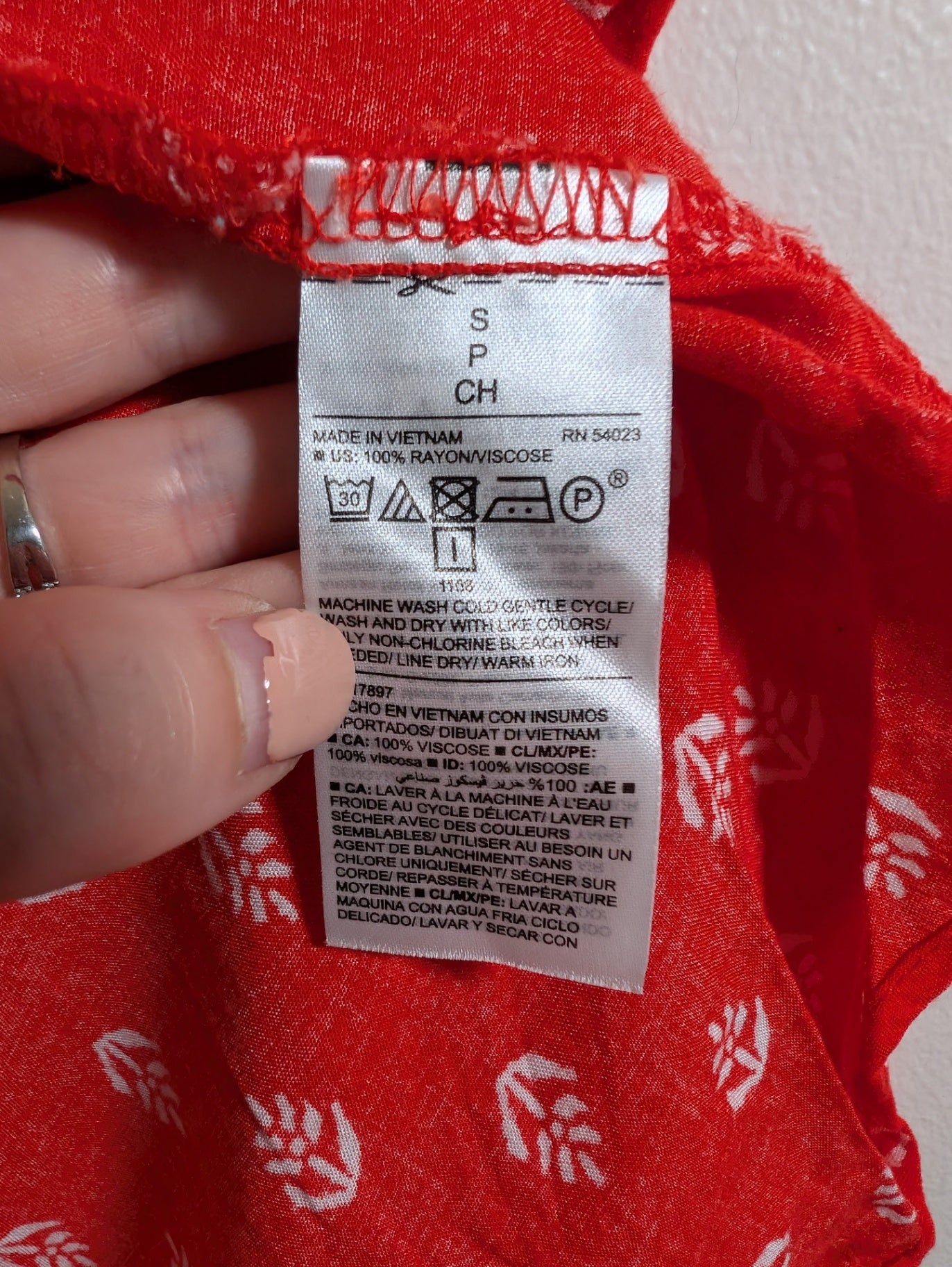 Old Navy red leaf blouse - Small