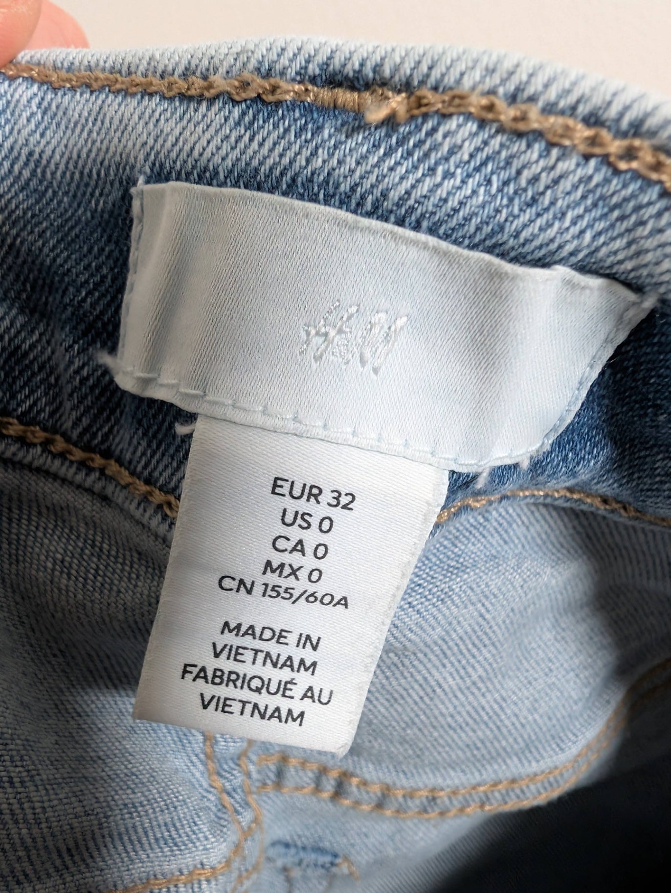 H&M denim shorts - SZ 0