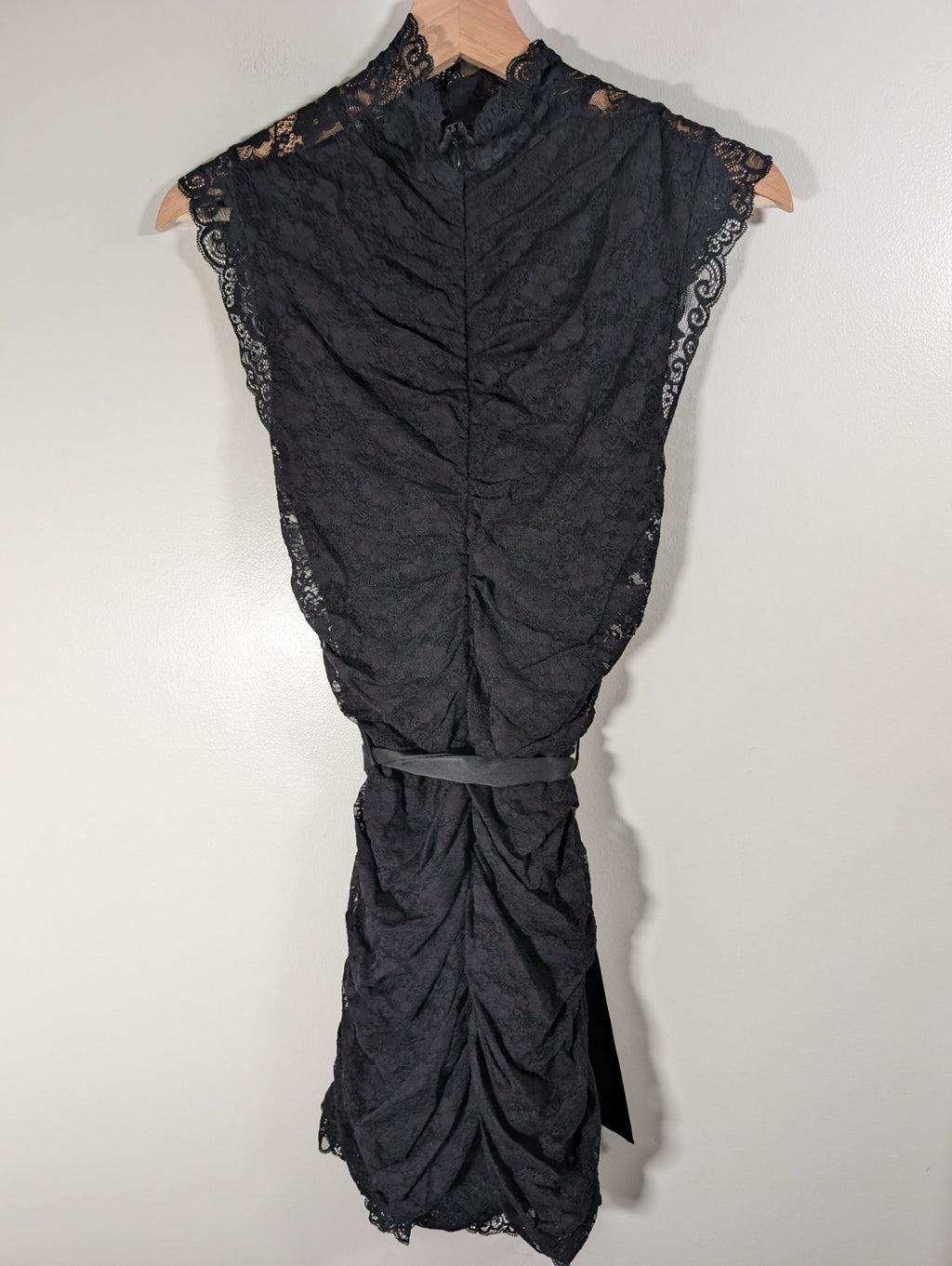 Forever 21 lace dress - Large