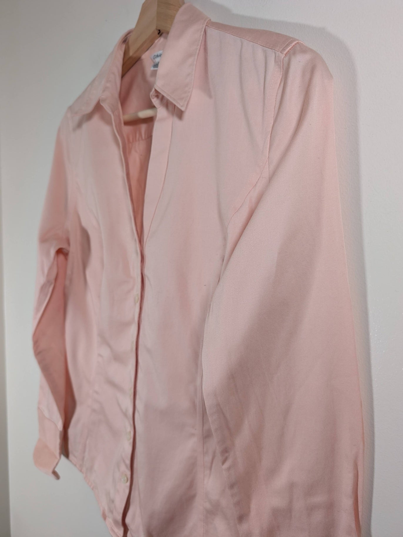 Calvin Klein peach button up - Small