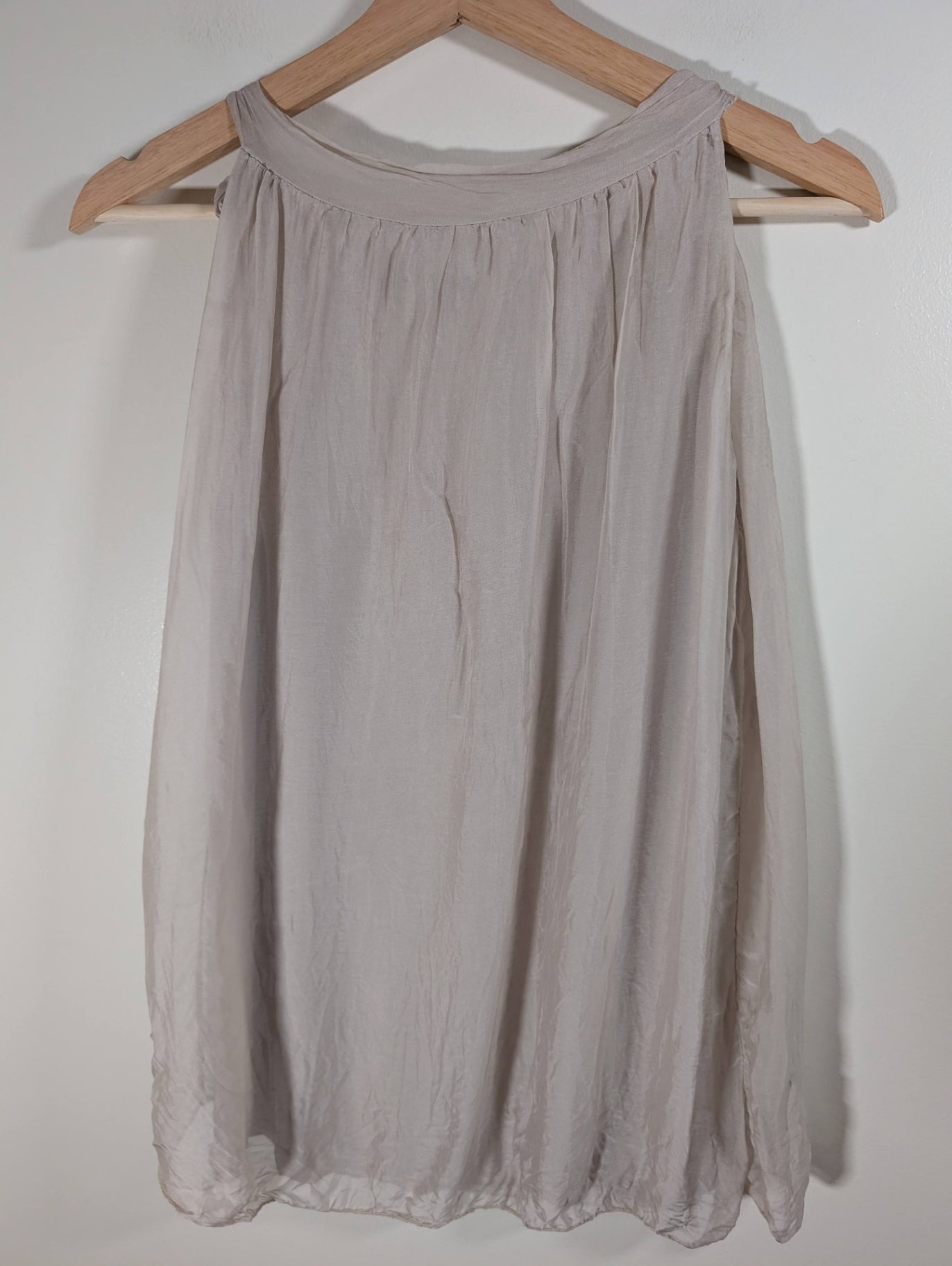 Elena Baldi silk blouse - Small (minor flaw)