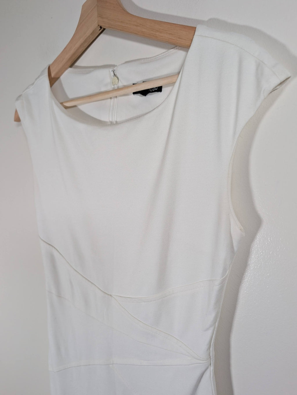 Le Château white dress - Small