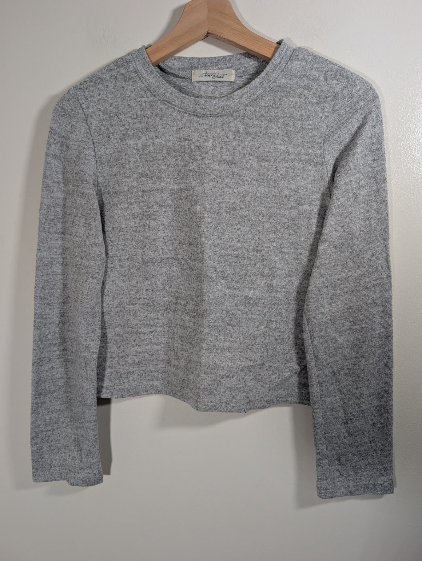 Juni Juni grey sweater - Small