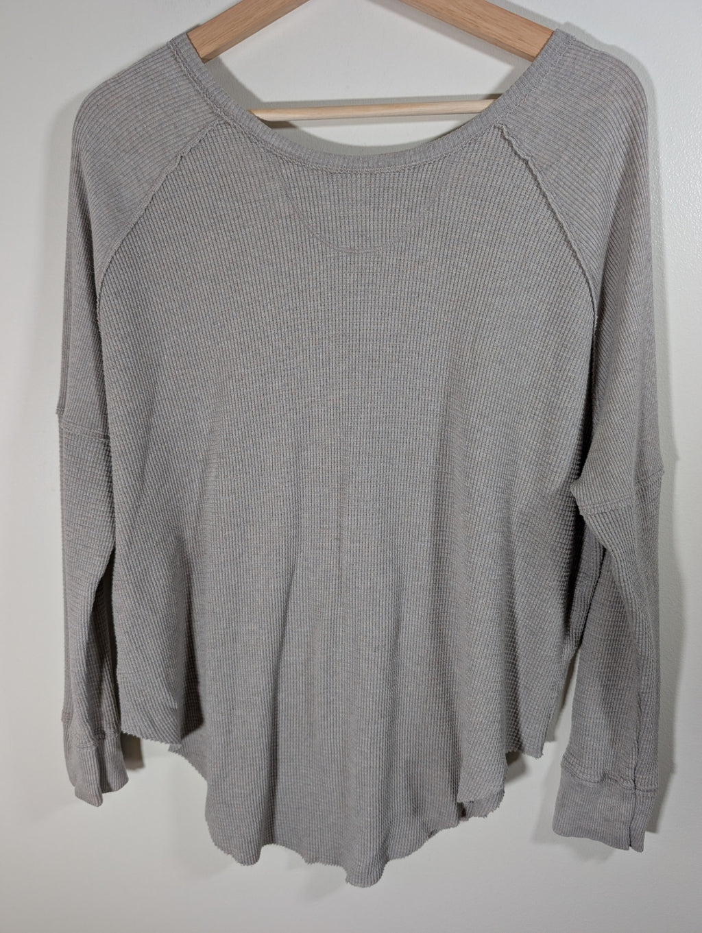 Golden by TNA grey waffle long-sleeve - Medium (staining)