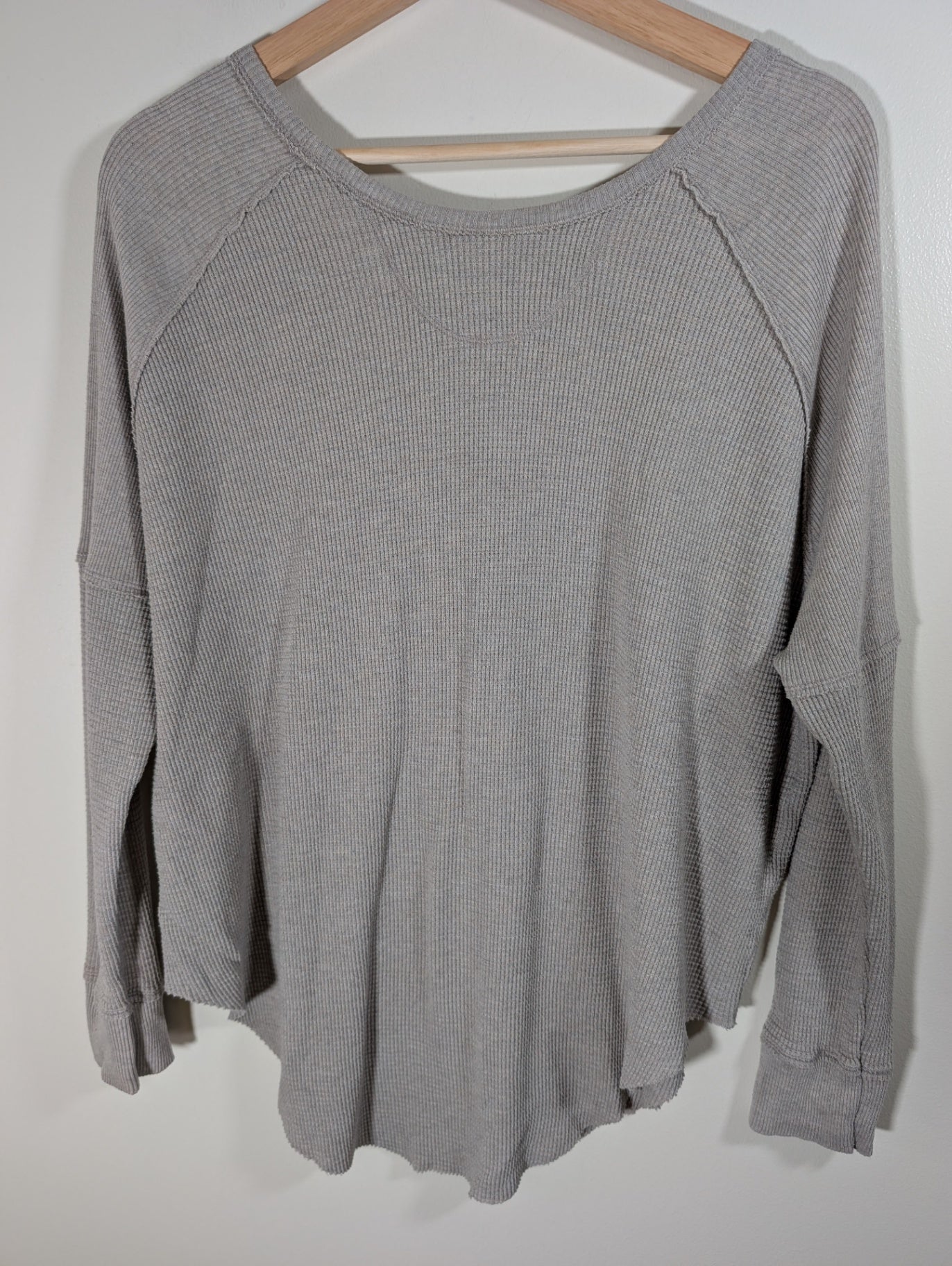 Golden by TNA grey waffle long-sleeve - Medium (staining)