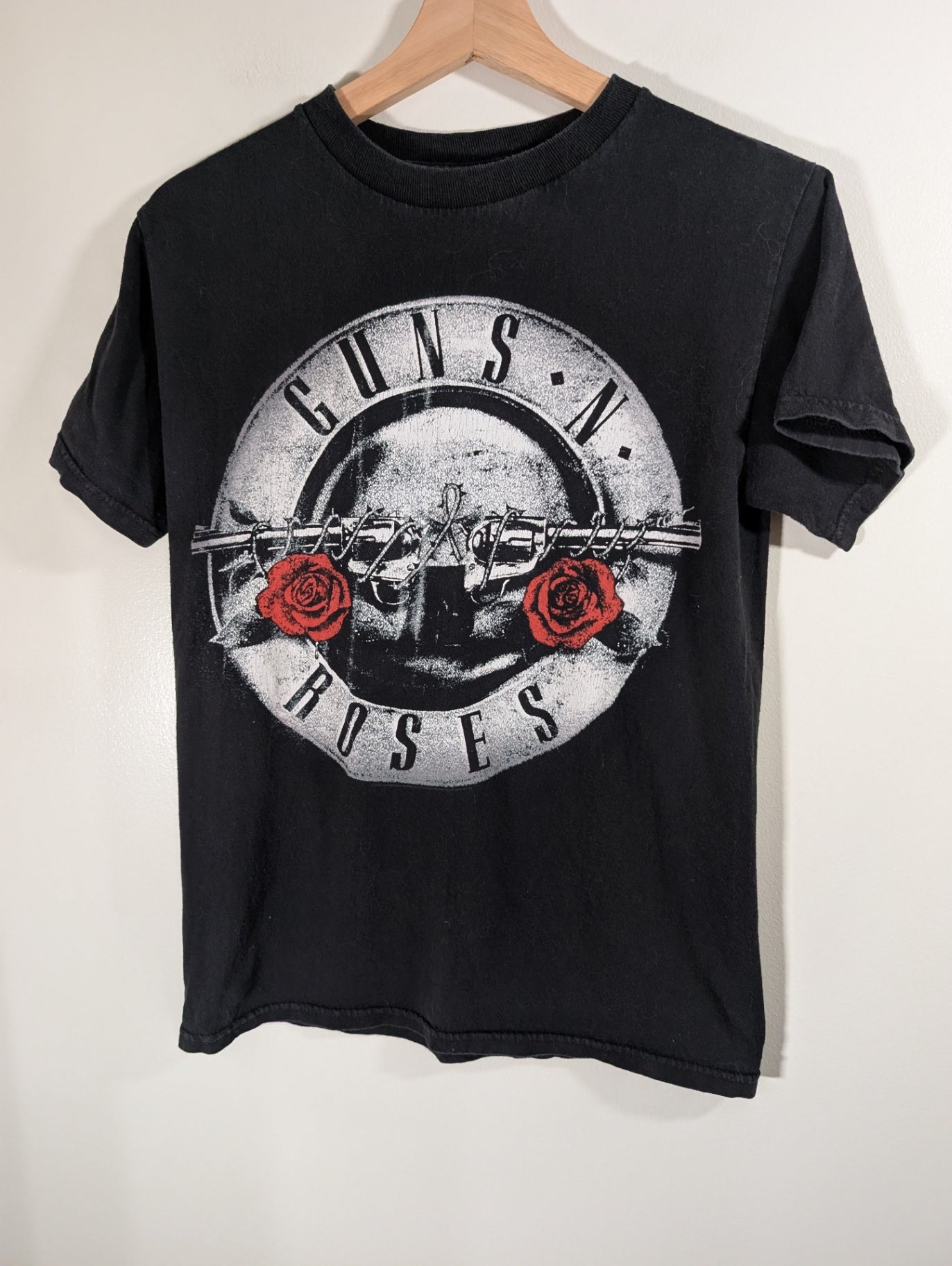 Guns N' Roses not in this lifetime tour shirt - Small