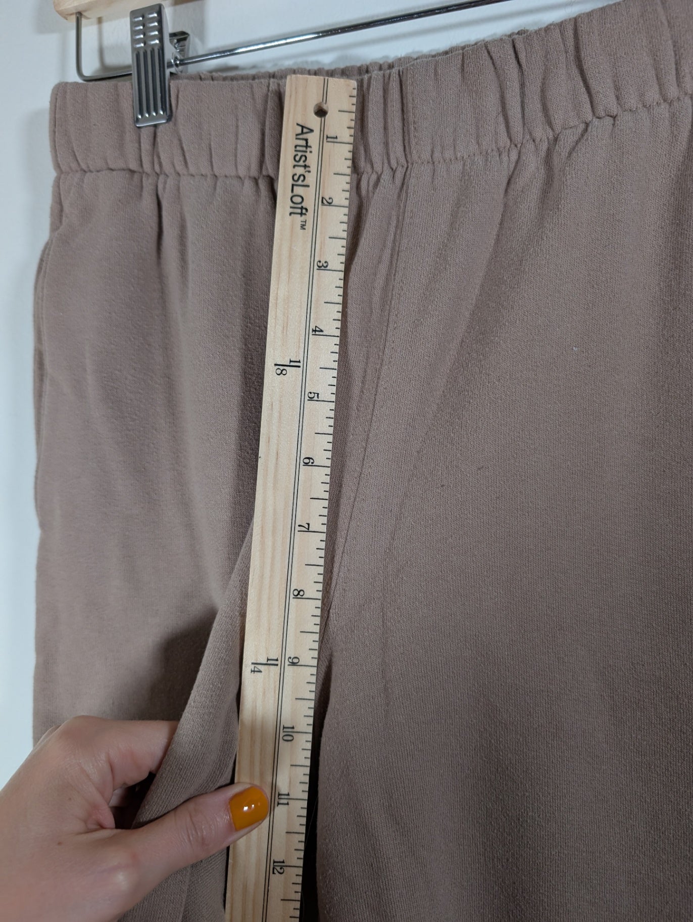 Hollister beige fleece sweatpants - Small