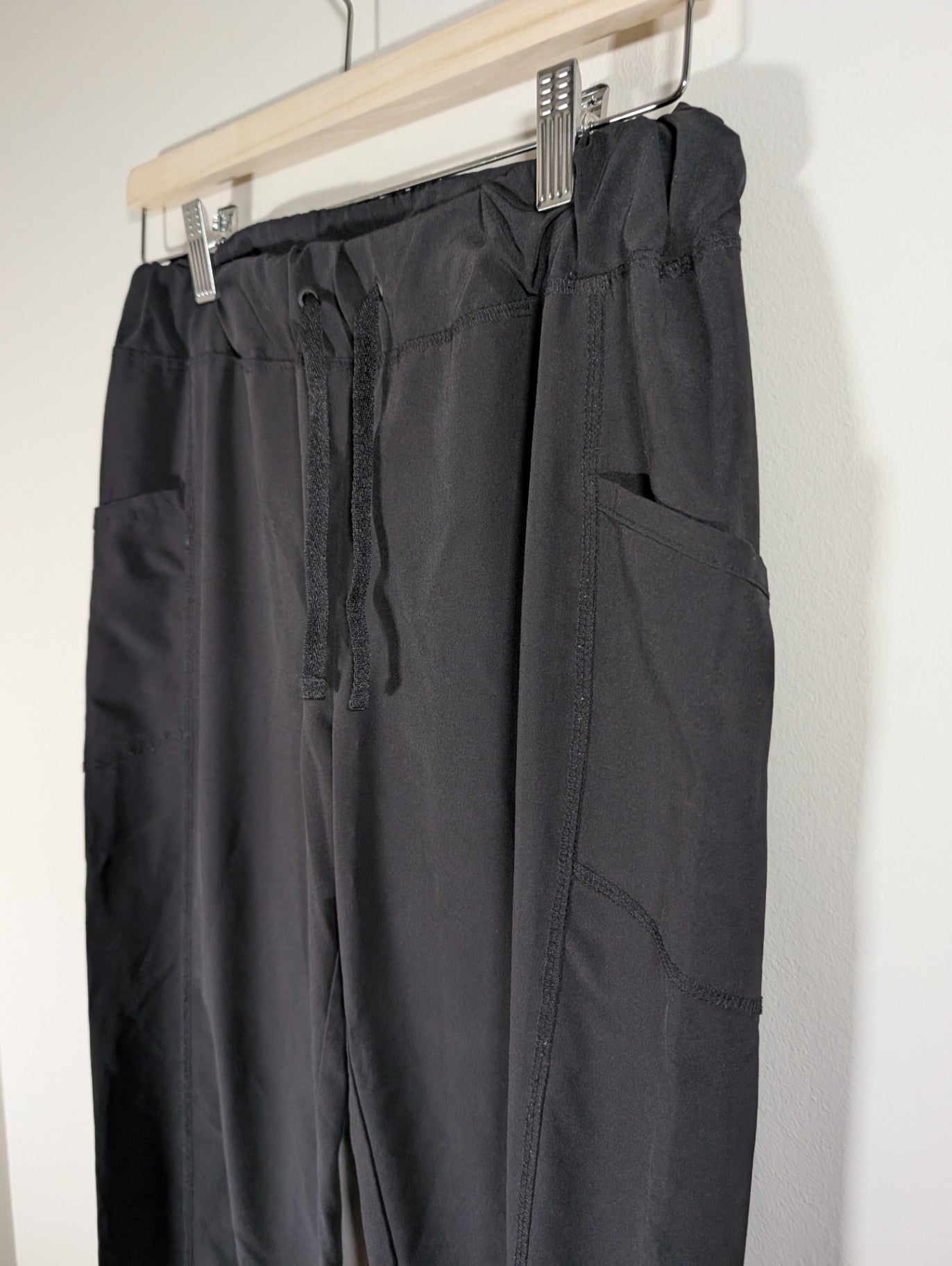 Joe Fresh black joggers - XS