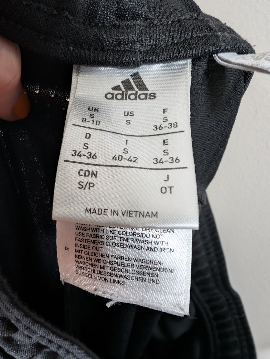 Adidas joggers - Small