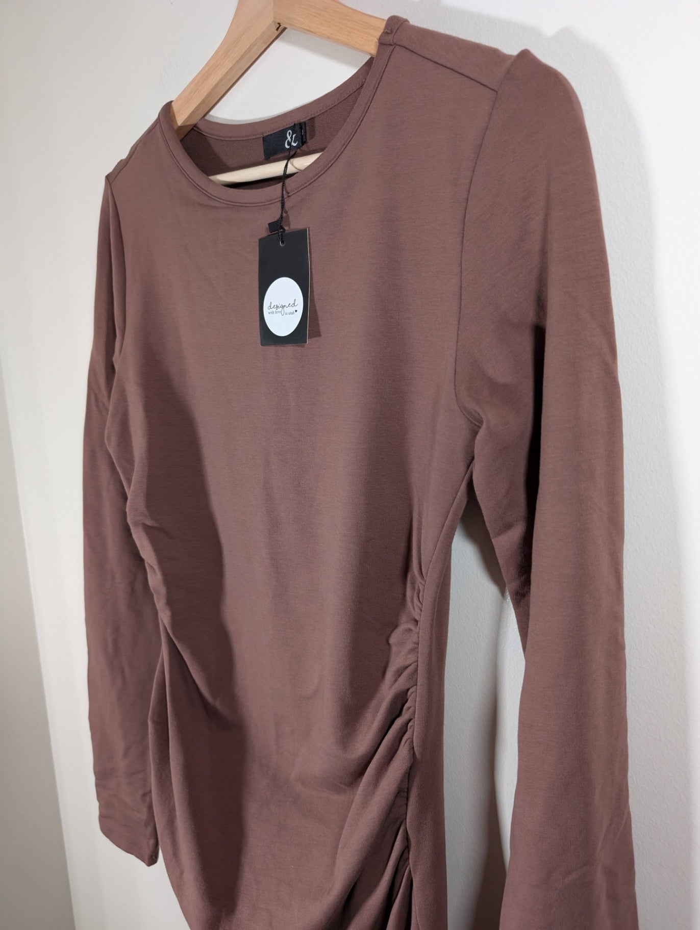 Ampersand Avenue brown ruched dress- Small