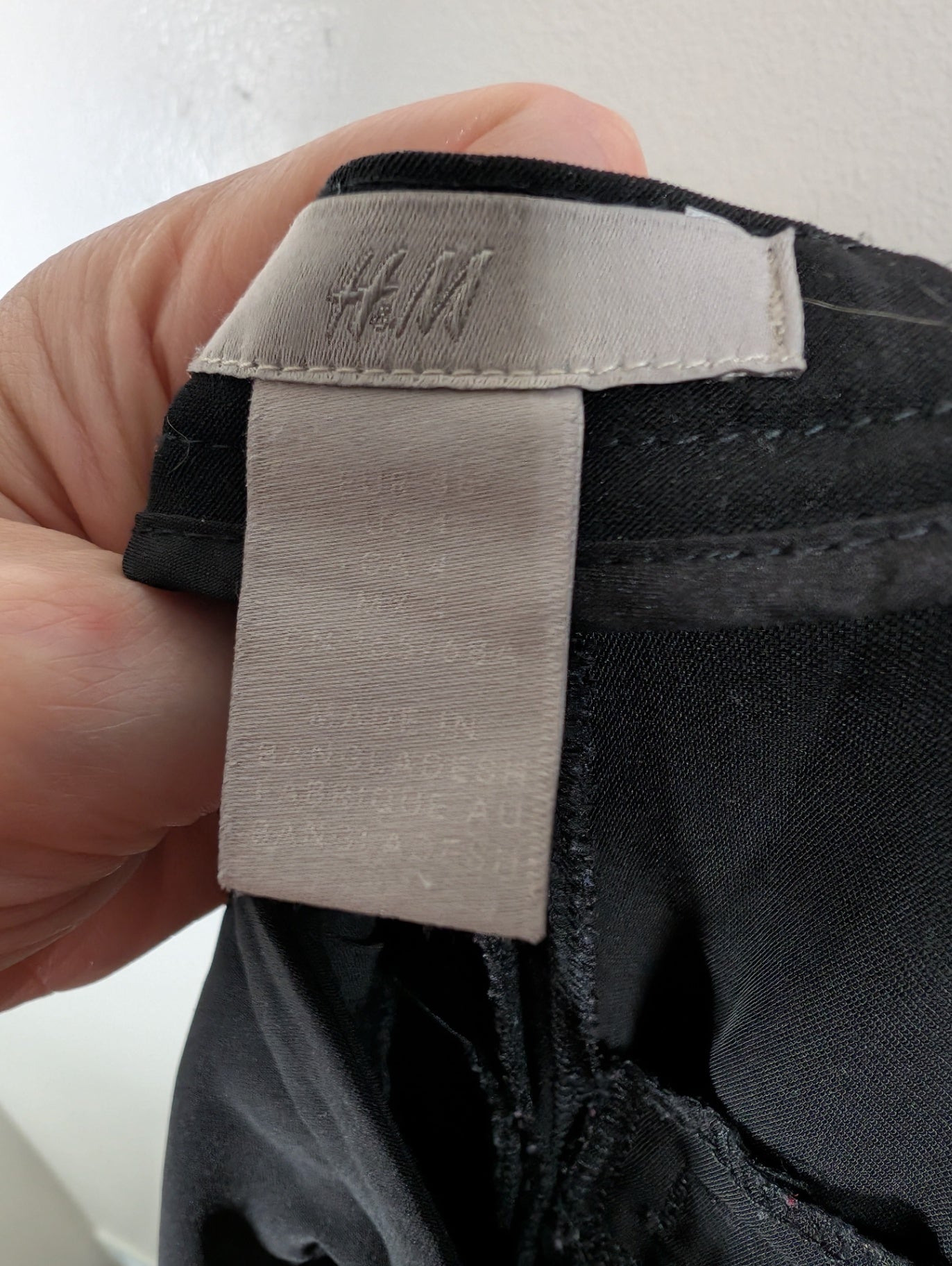H&M black trousers - 4