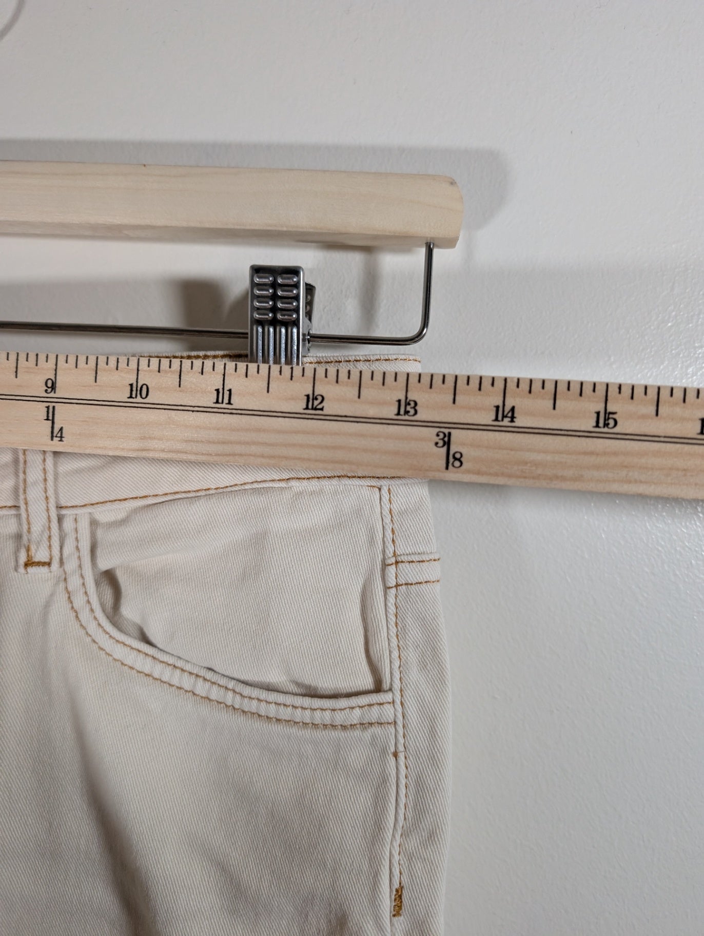 Noisy May off-white straight ankle jeans - SZ 26