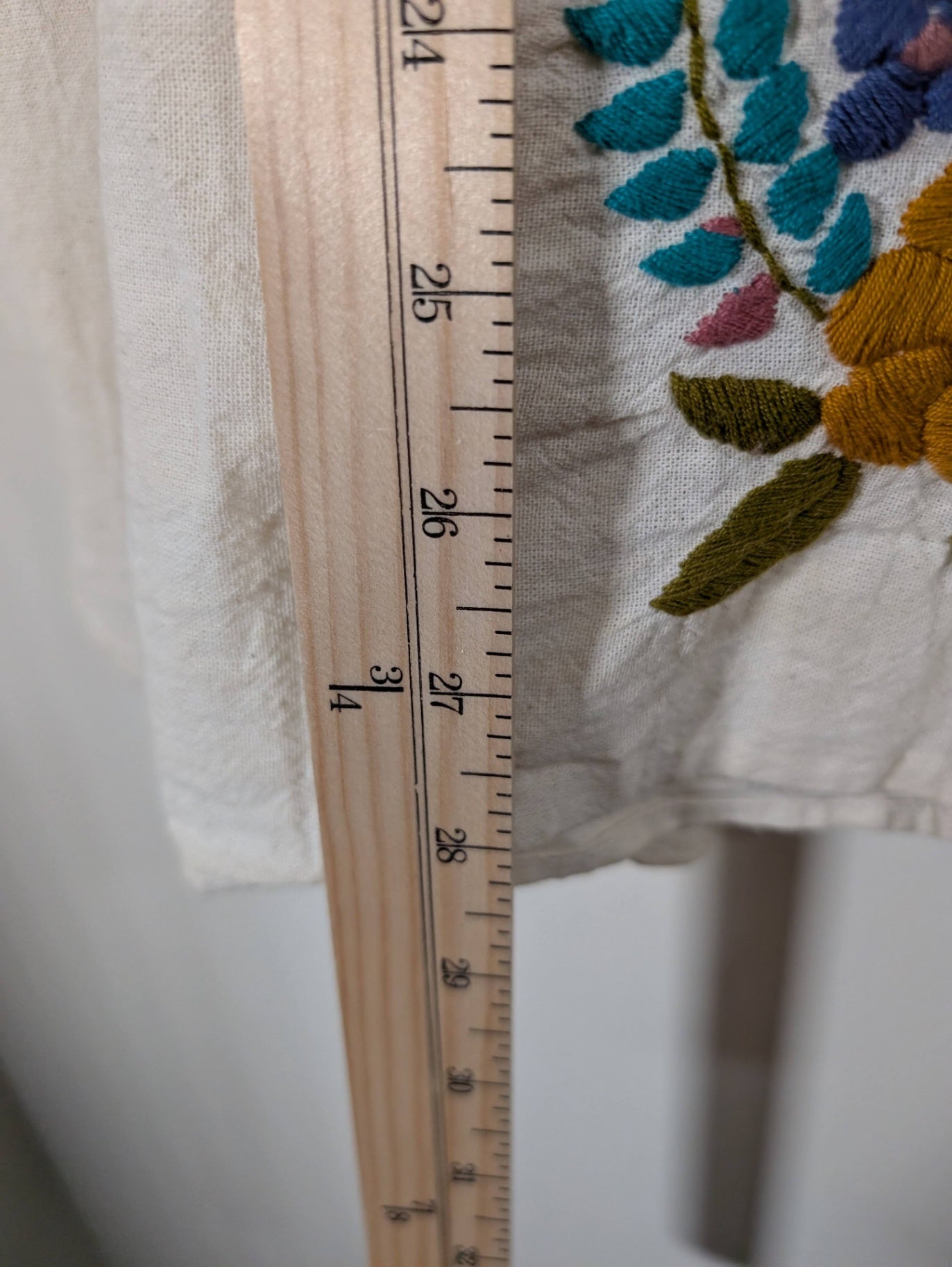 No label floral blouse  - appears medium