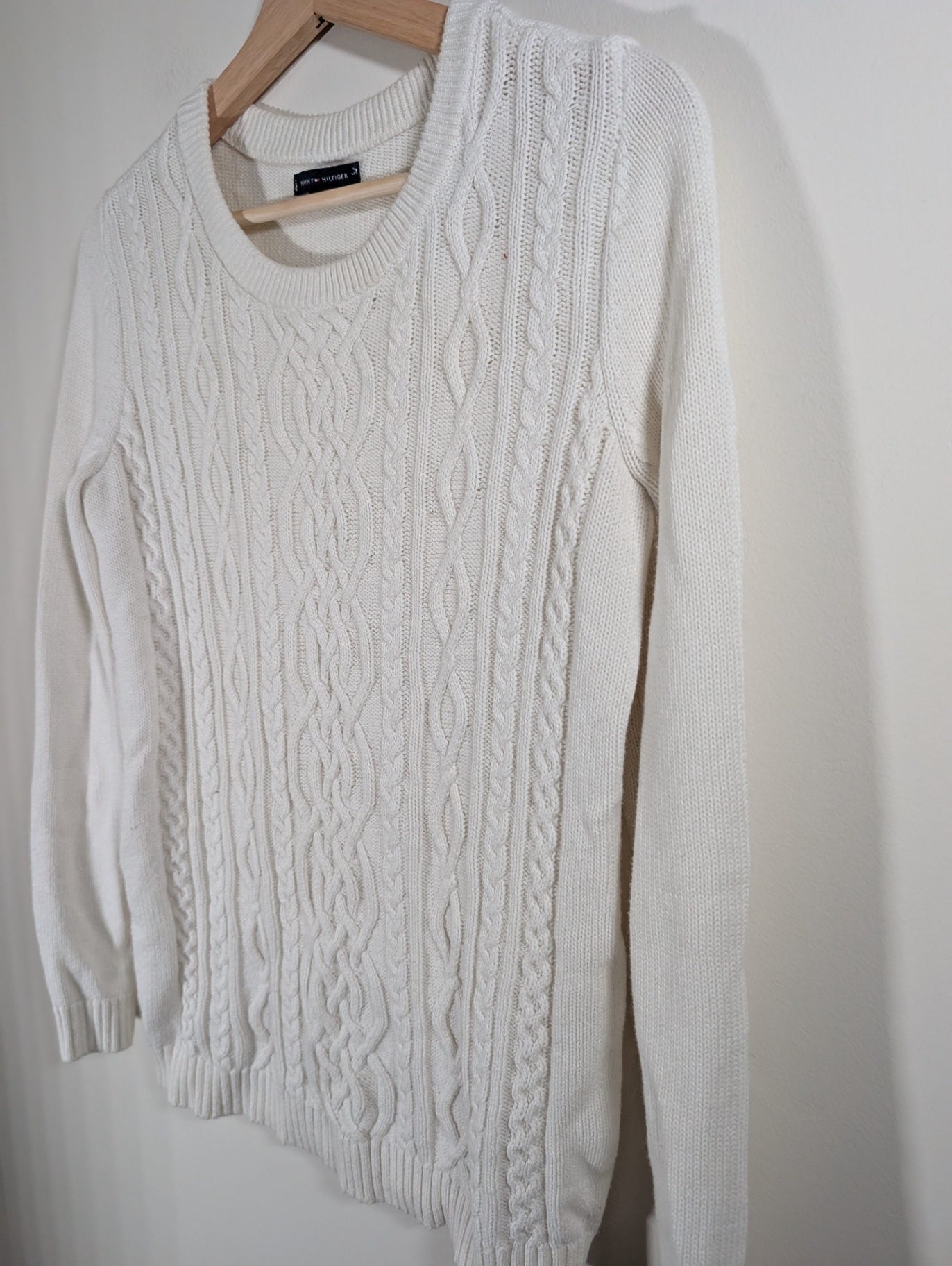 Tommy Hilfiger white cable-knit sweater - Small