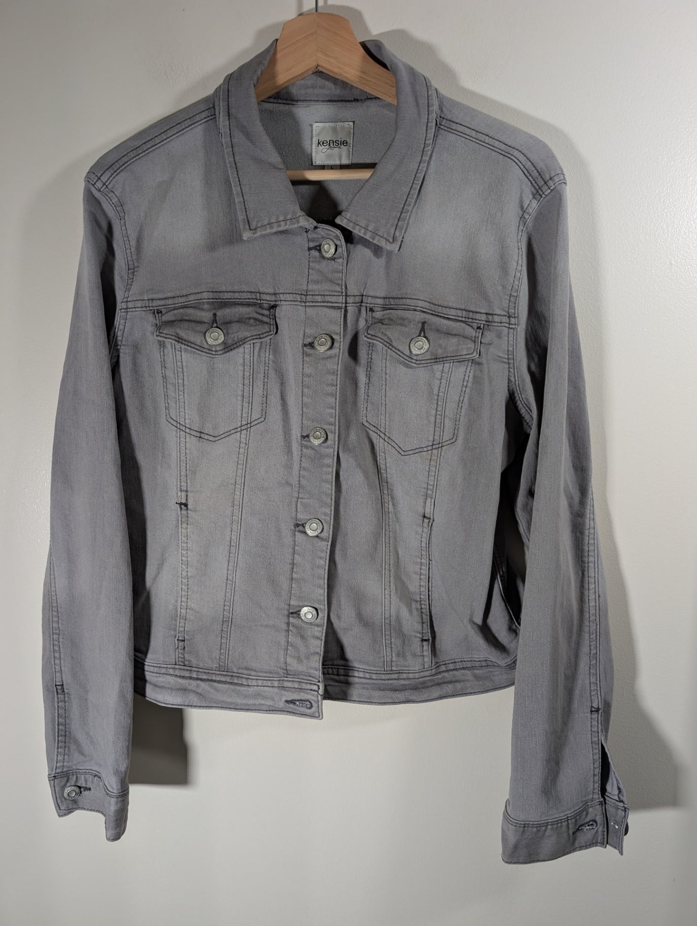 Kensie grey denim jacket - Large