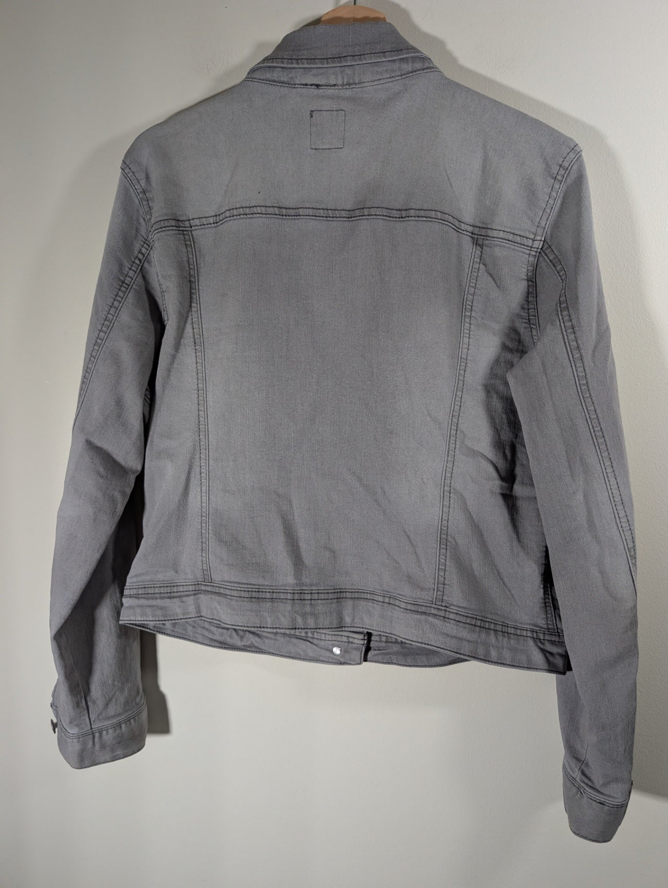 Kensie grey denim jacket - Large
