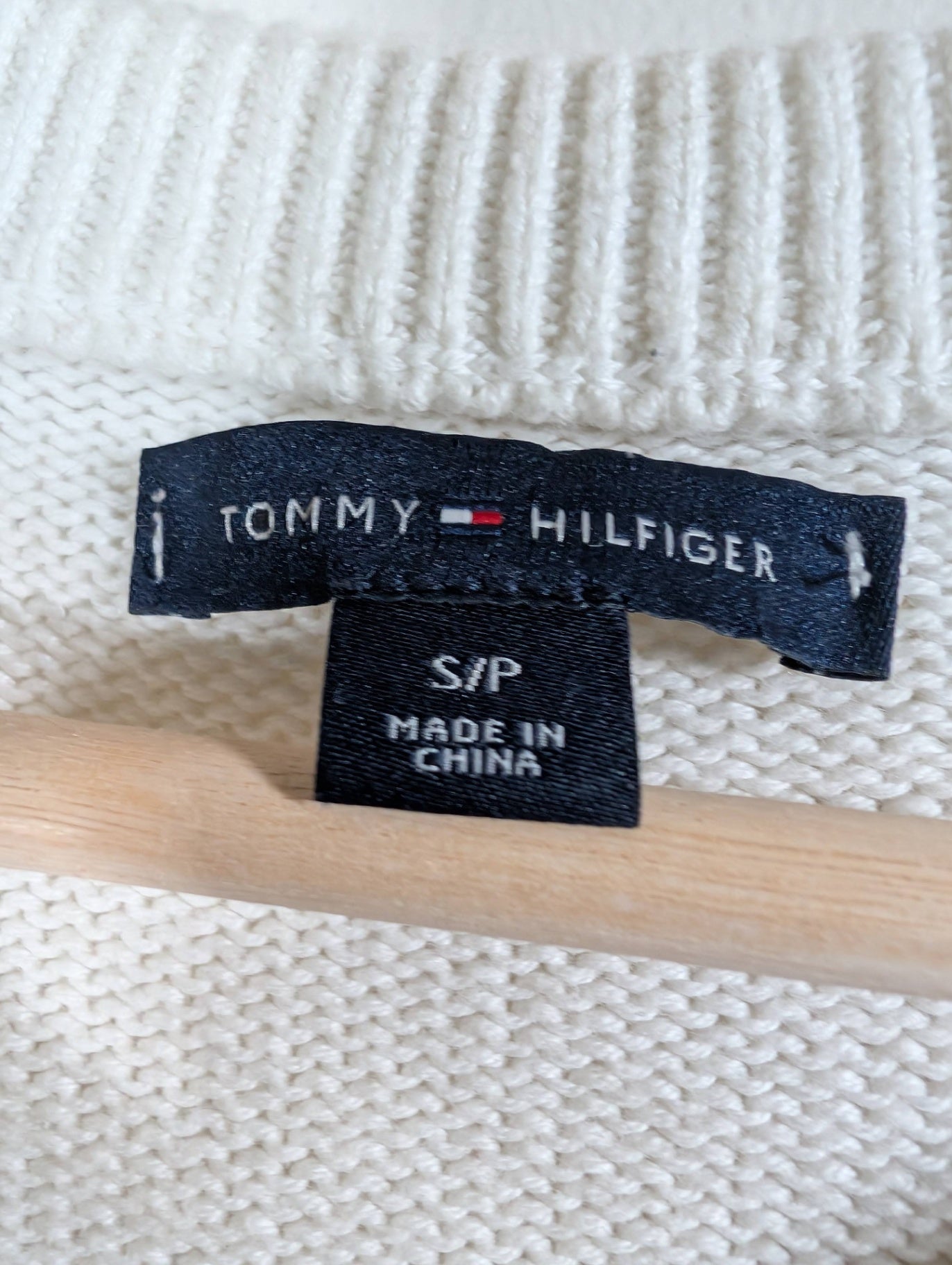 Tommy Hilfiger white cable-knit sweater - Small