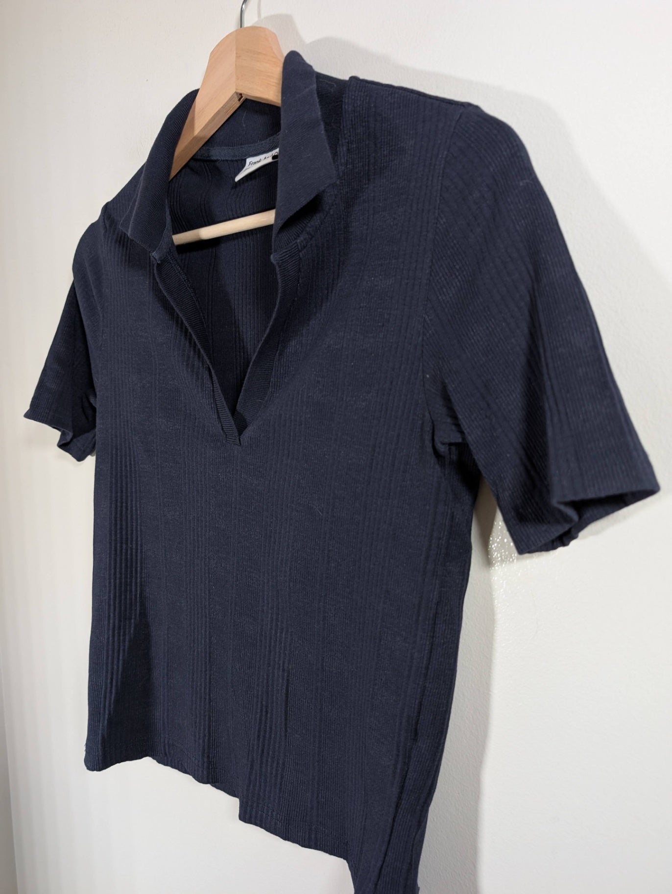 Frank And Oak navy collared tee - Medium