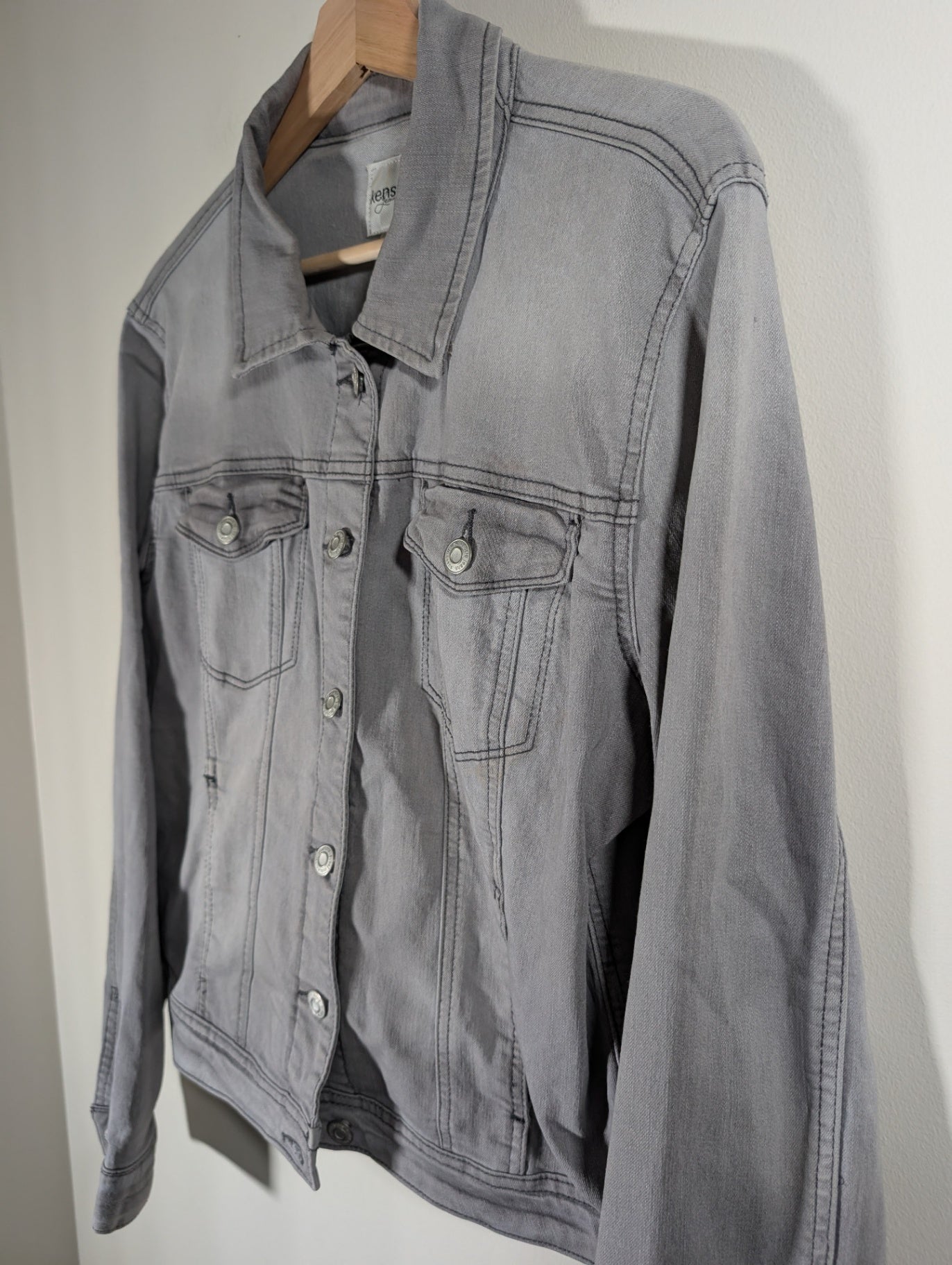 Kensie grey denim jacket - Large