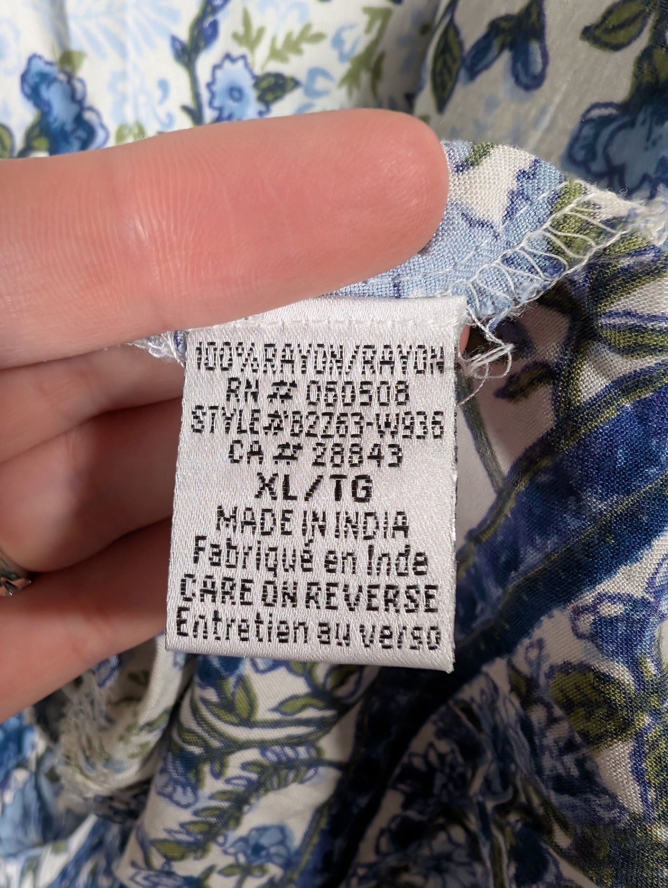 No label blue floral blouse - XL
