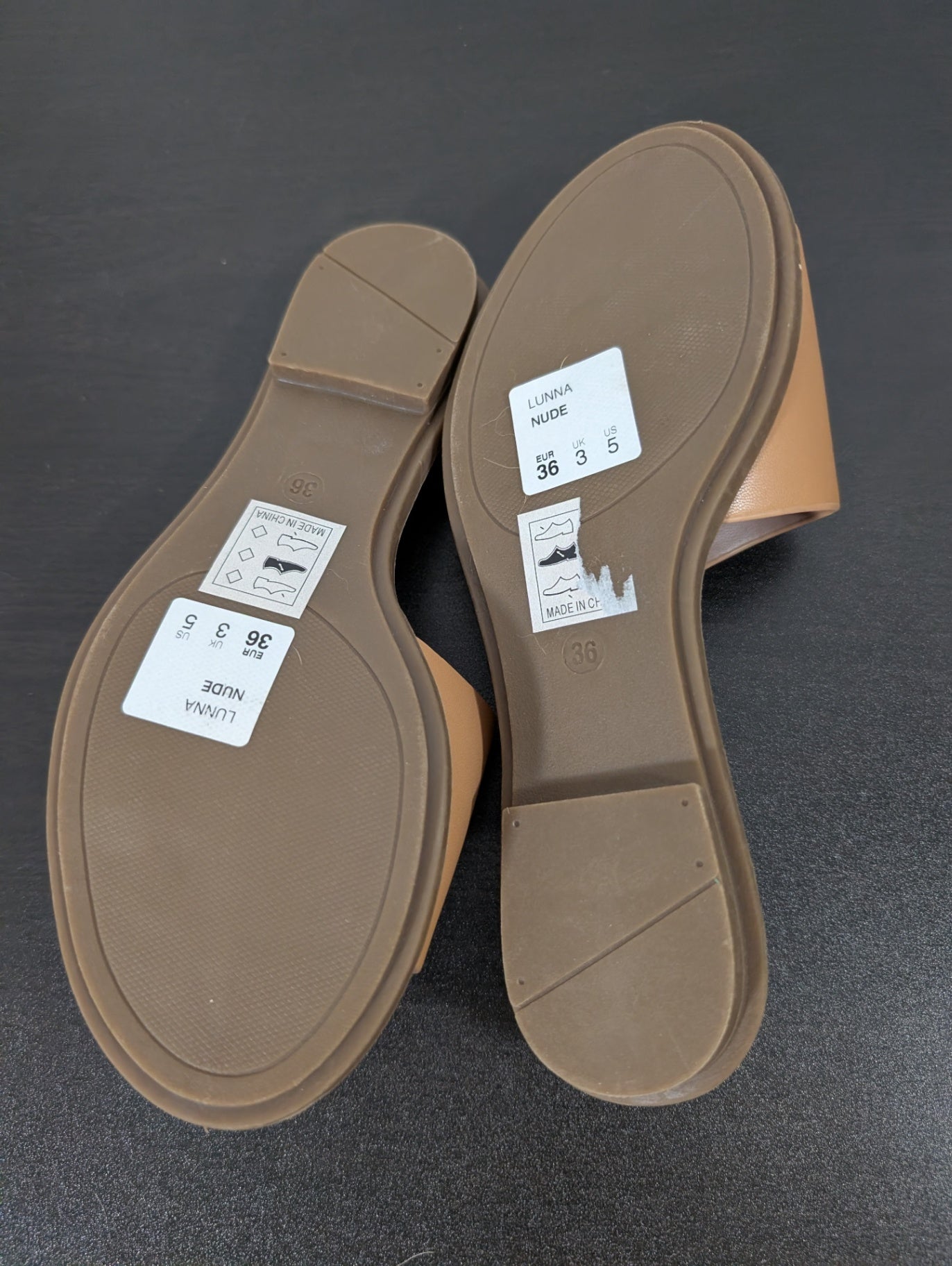 Mat&Nat beige slides - SZ 5