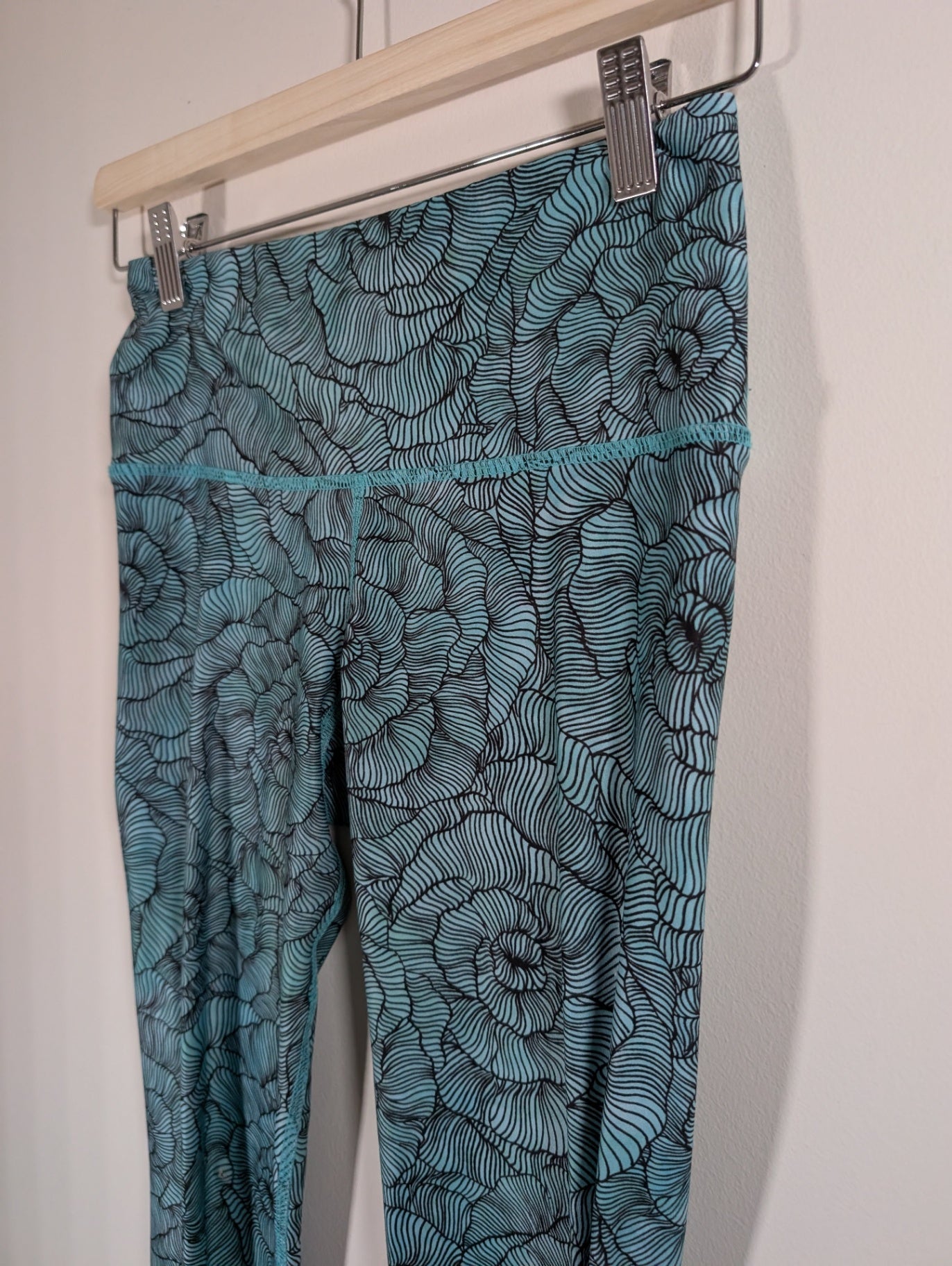 Inner Fire mint leggings - SZ 4