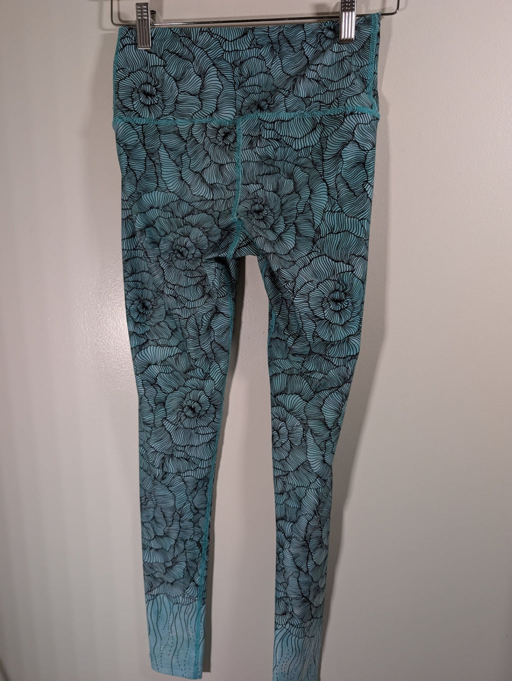 Inner Fire mint leggings - SZ 4