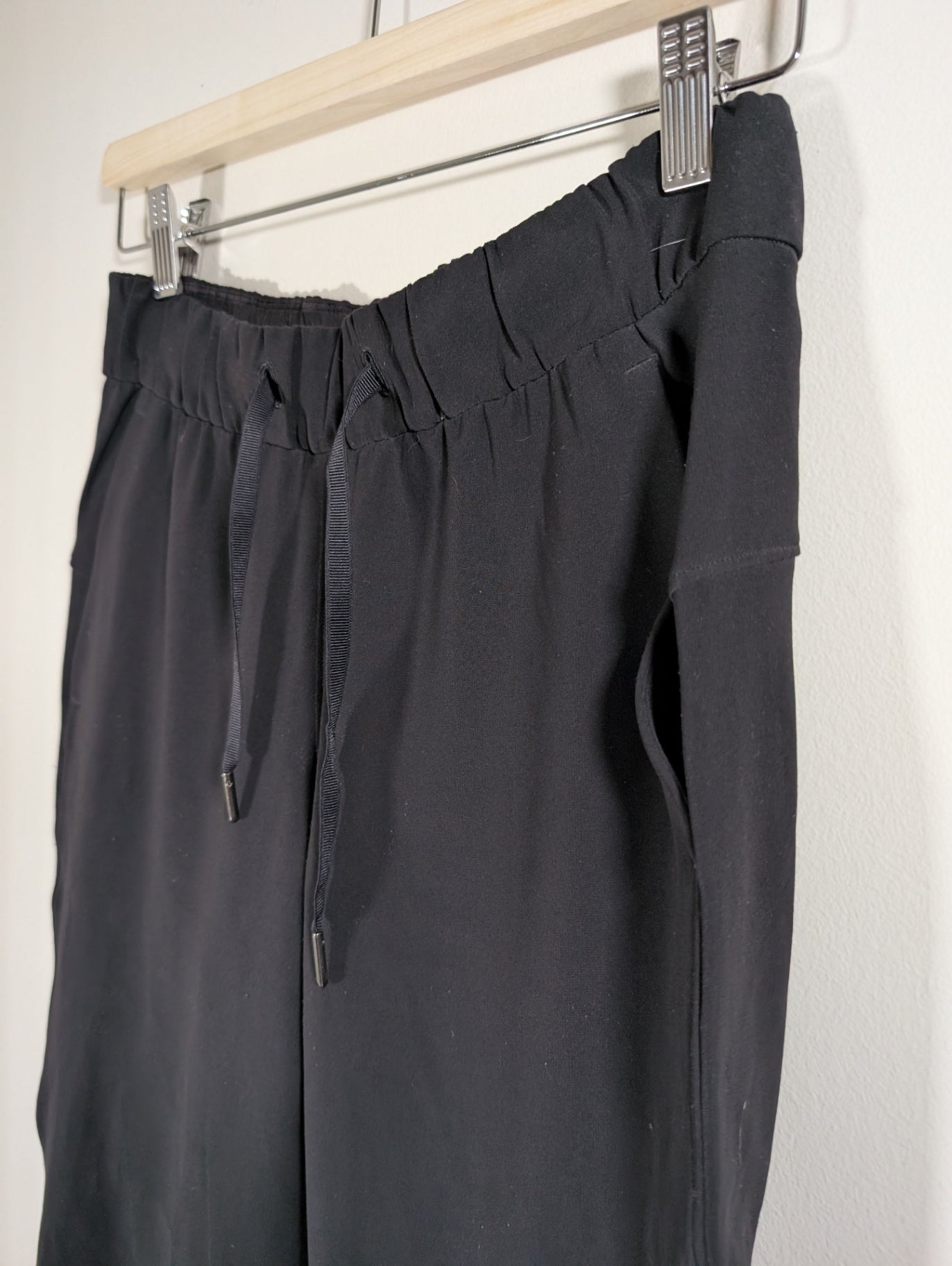 Lululemon joggers - SZ 4