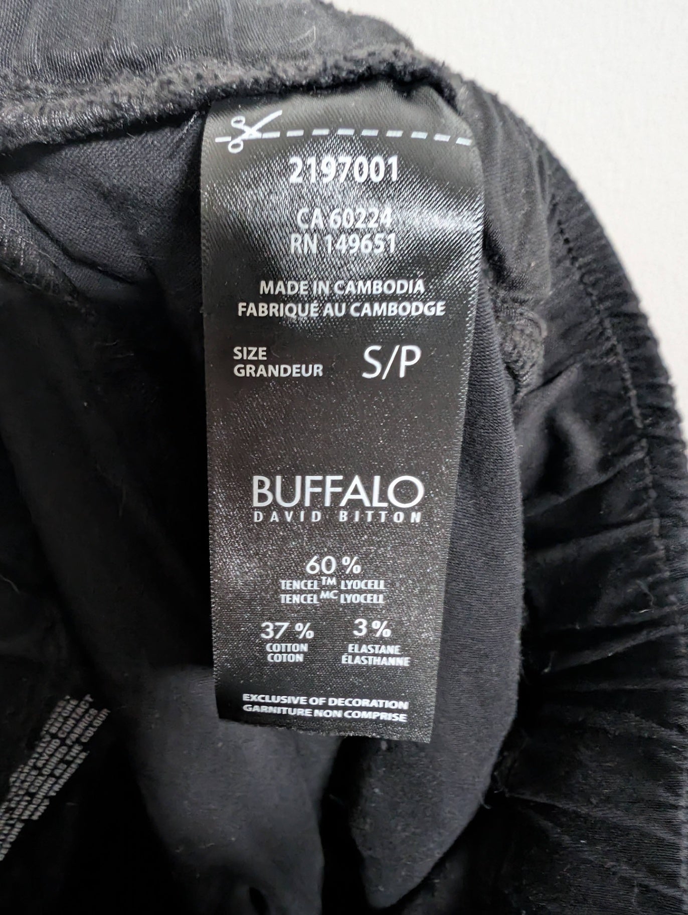 Buffalo black joggers - Small