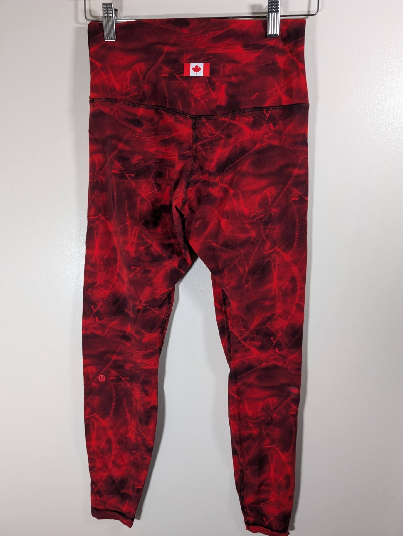 Lululemon Team Canada leggings - SZ 8