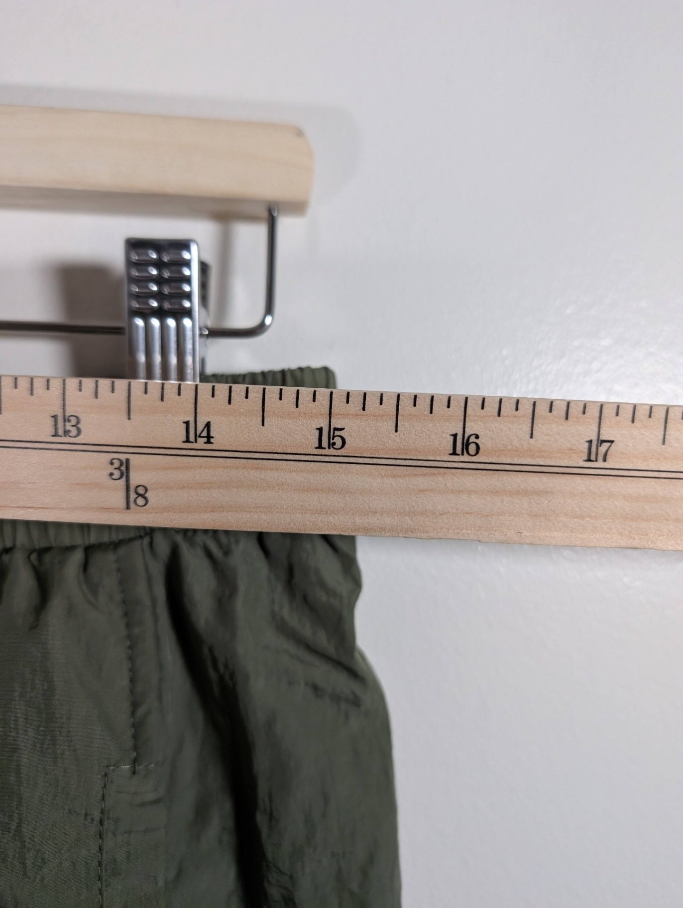 Refuge green cargo joggers - Medium