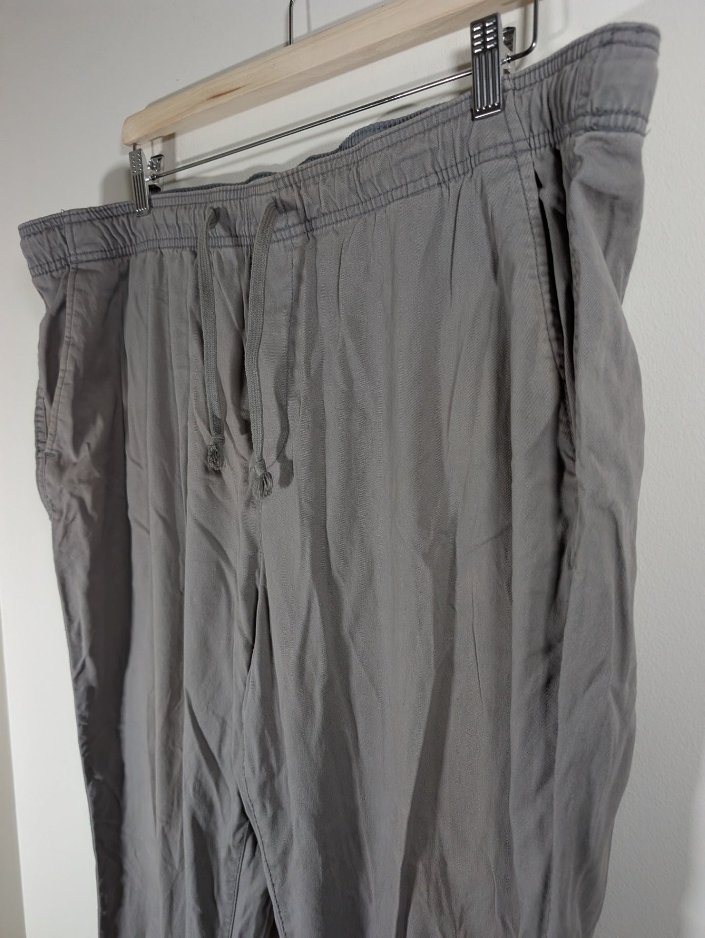 Old Navy joggers - Men's XL
